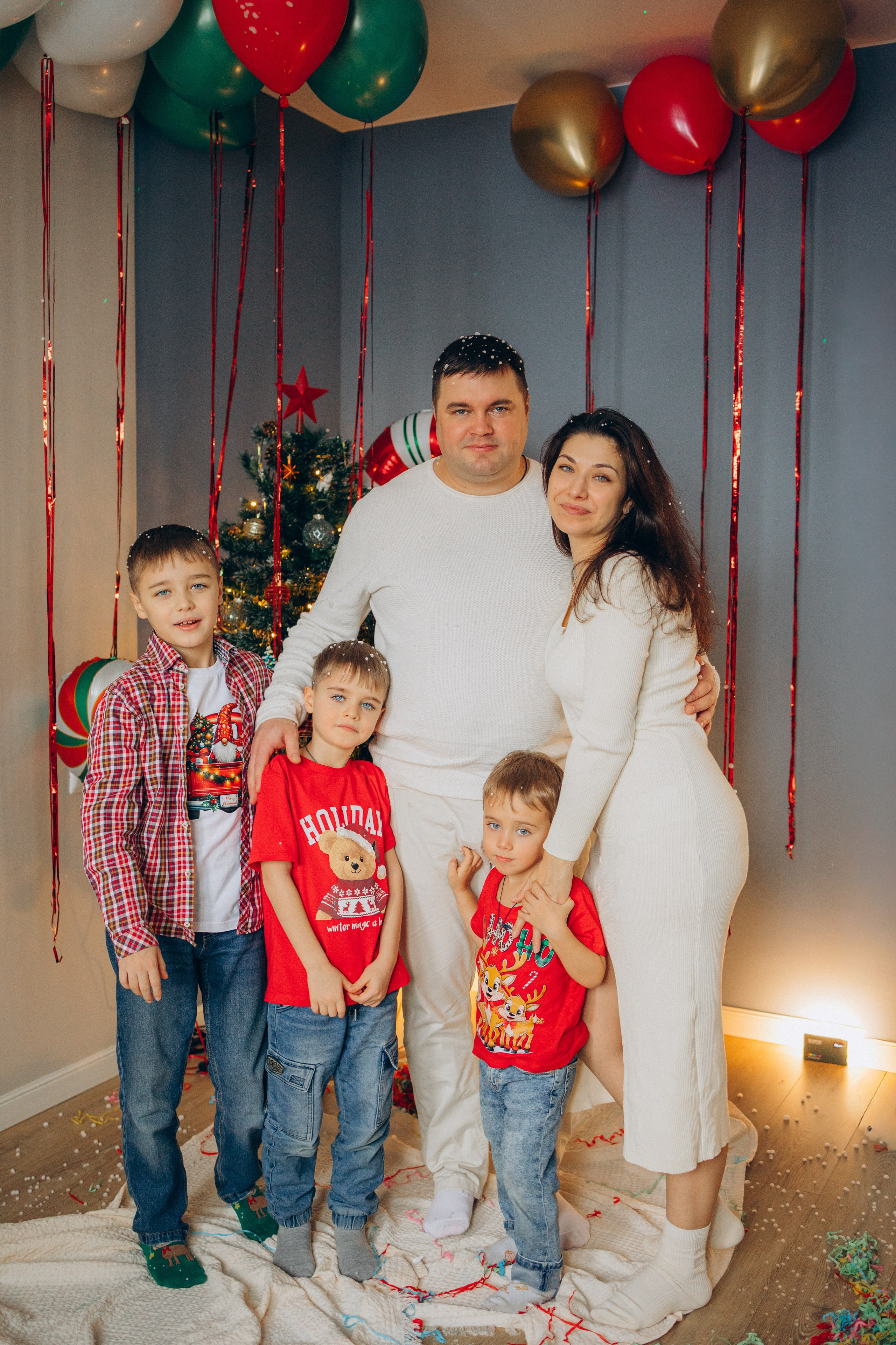 Семья — это тепло объятий и свет улыбок!. Фотограф Москва Светлана Кирюшина