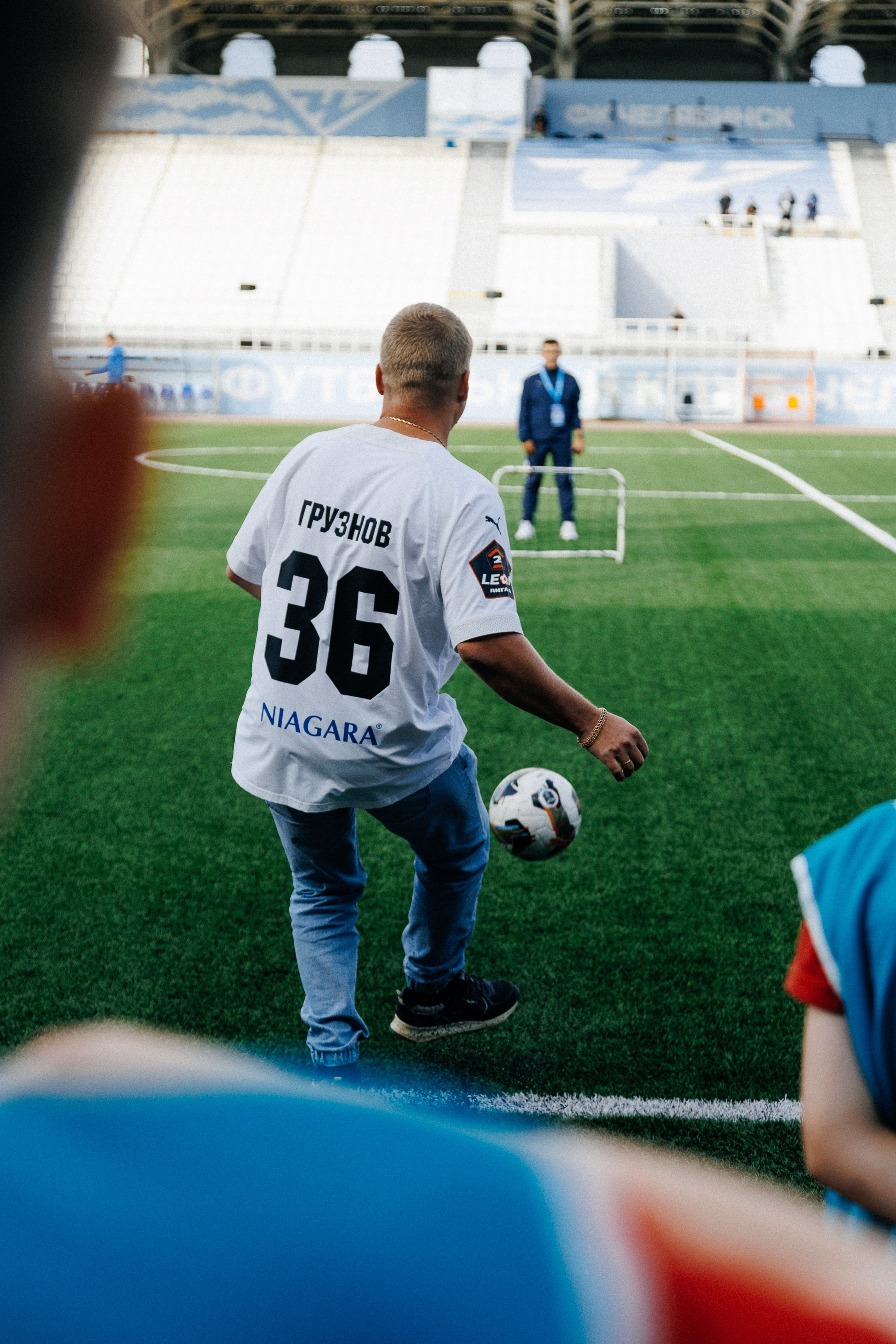 ФК ЧЕЛЯБИНСК Х ФК ВОЛГА. Репортажный фотограф Макс Брагин
