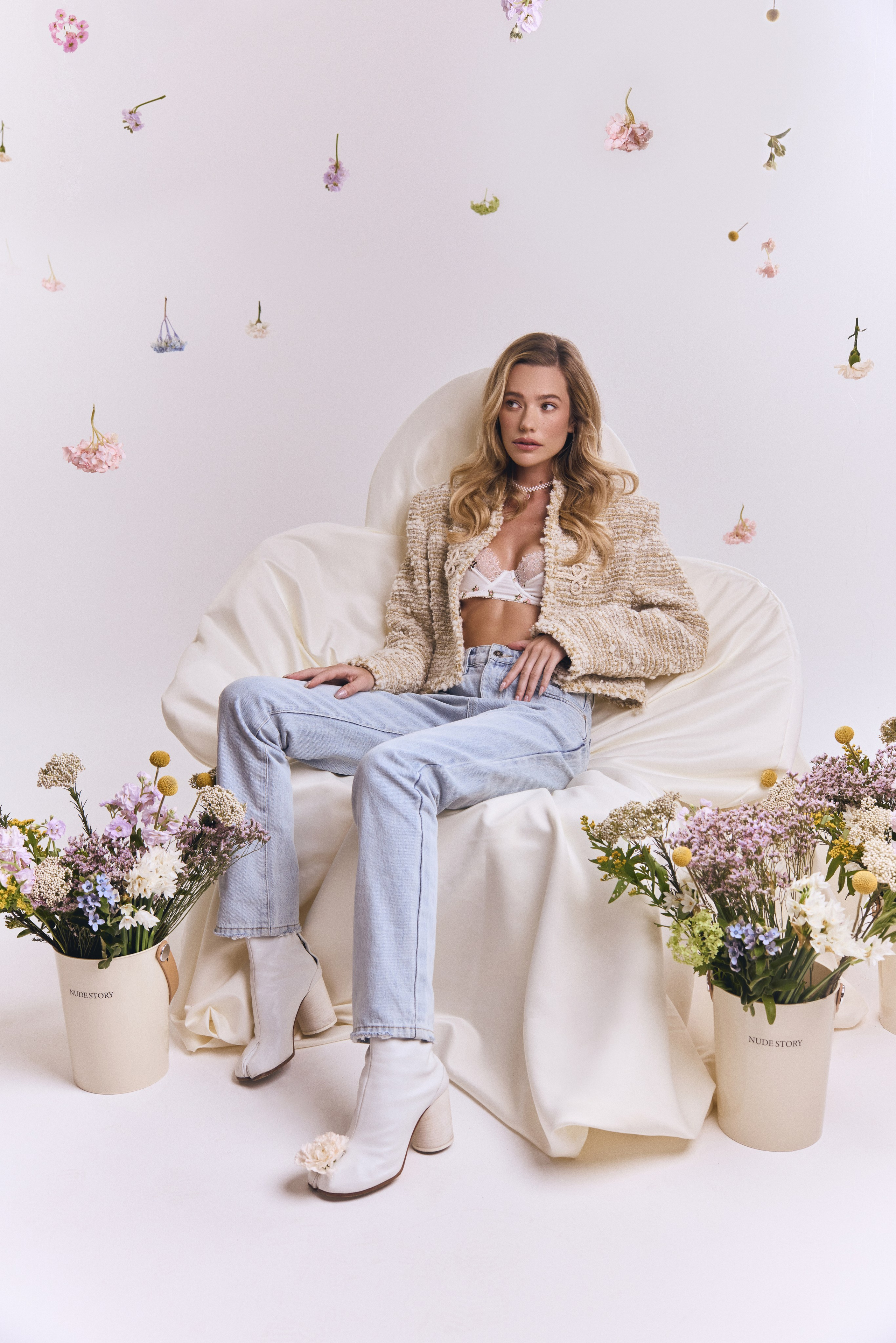 Nude story Campaign. Аксёнова Оля — сет-дизайнер, художник-постановщик, Москва