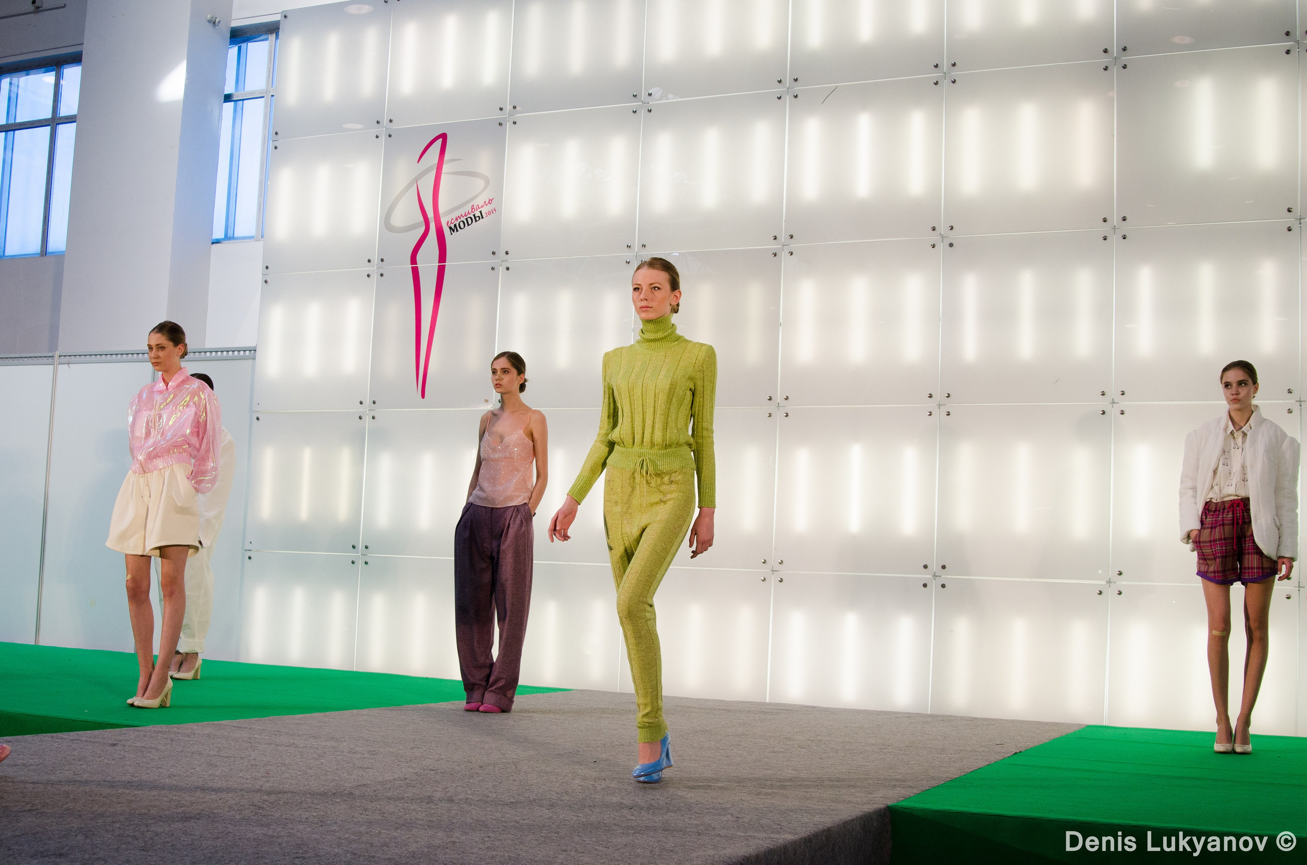 Формула Моды.Континент. Свадебный и семейный фотограф Денис Лукьянов в Краснодаре, Краснодарском крае и Республике Крым