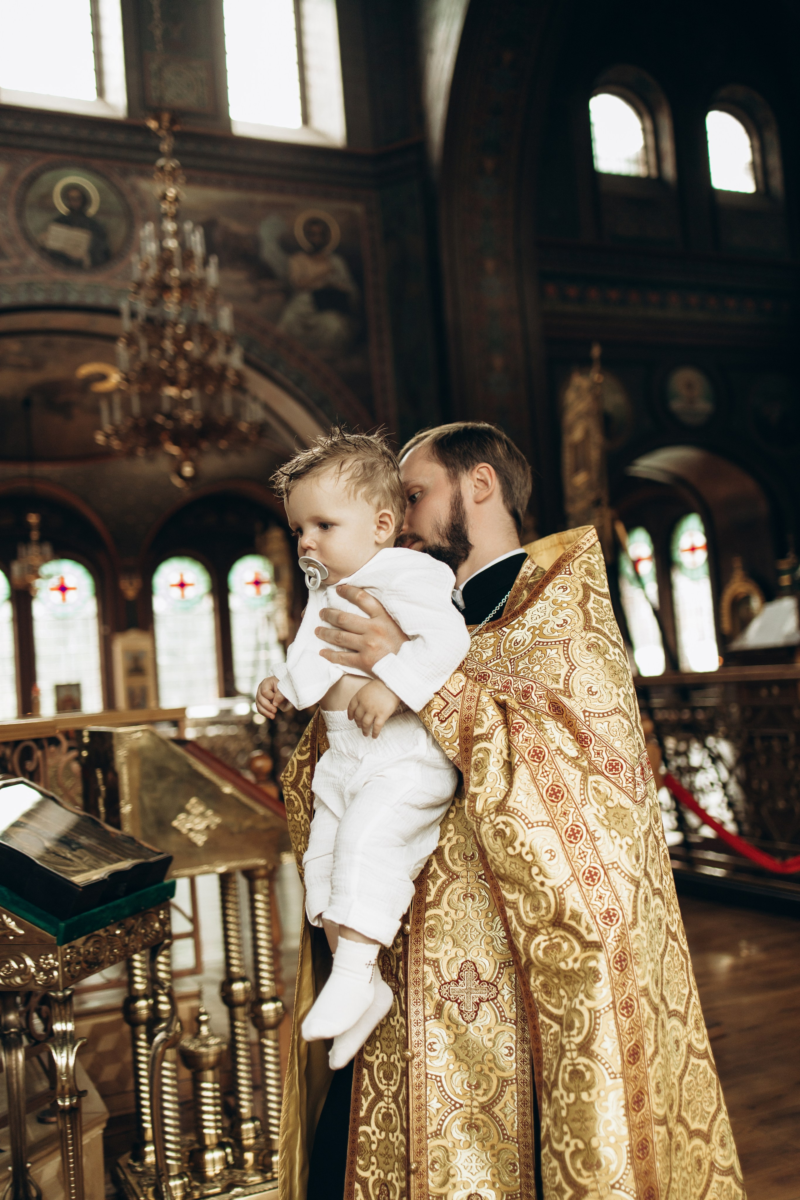 Таинство крещения Матвея. Самый теплый фотограф в Краснодаре Рябоконь Ксения