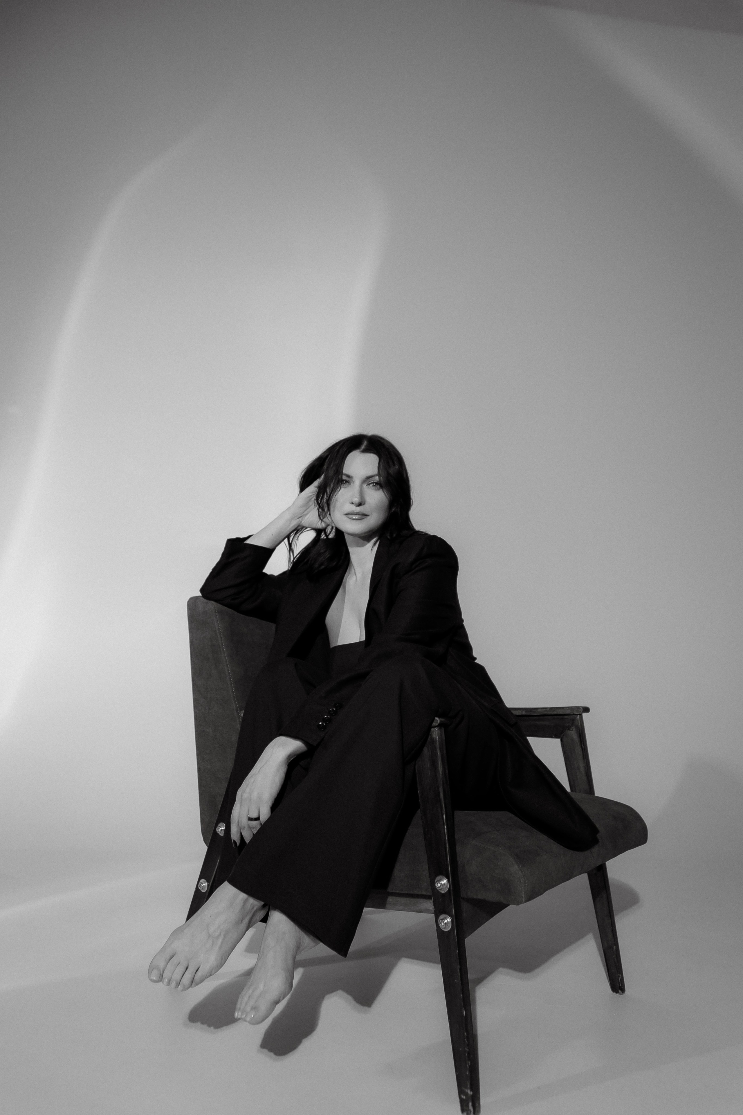 Анна ч/б. Главная