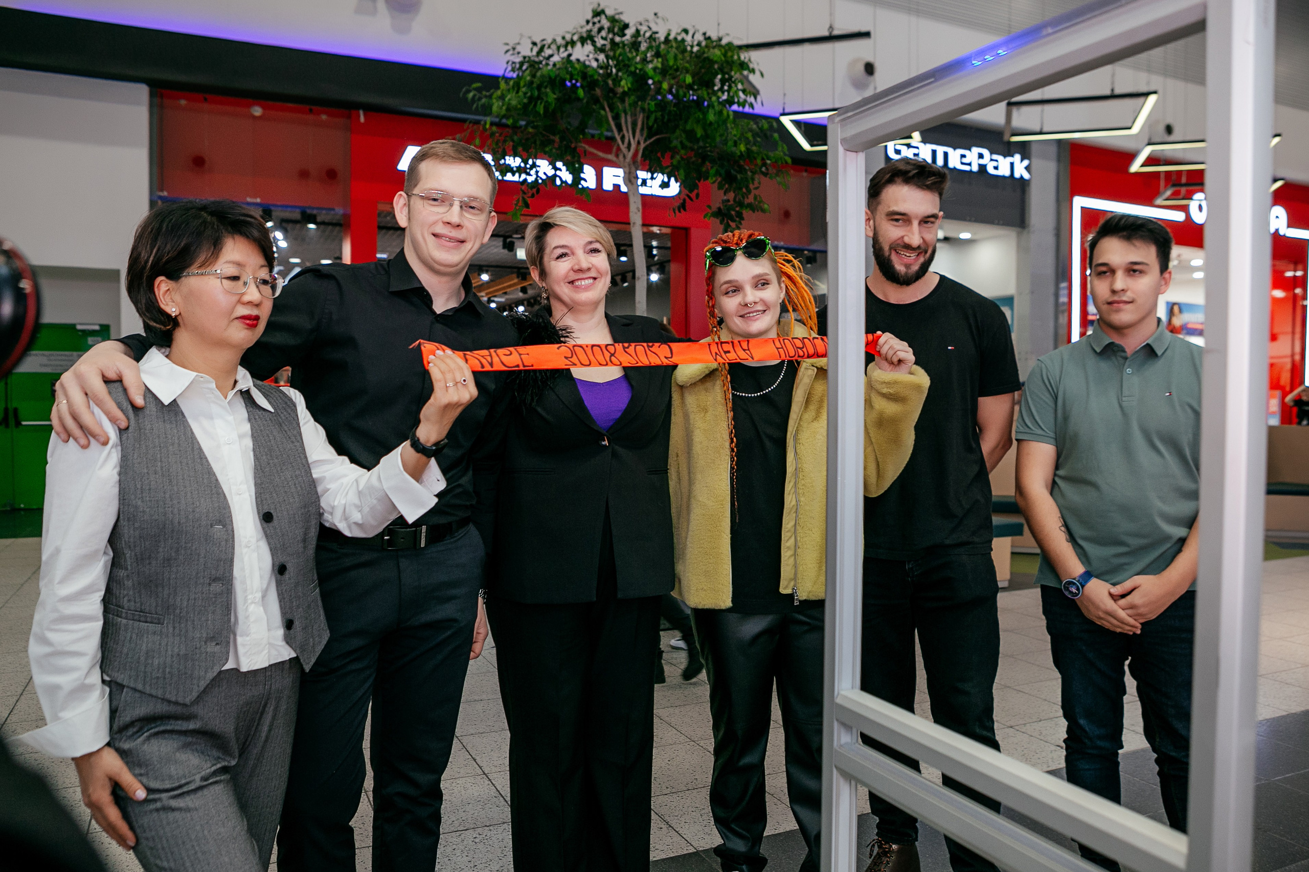 Открытие магазина SAVAGE. Контент фотограф, съемка для маркетплейсов, фуд съемка и репортажи в Новосибирске Ралия Галеева