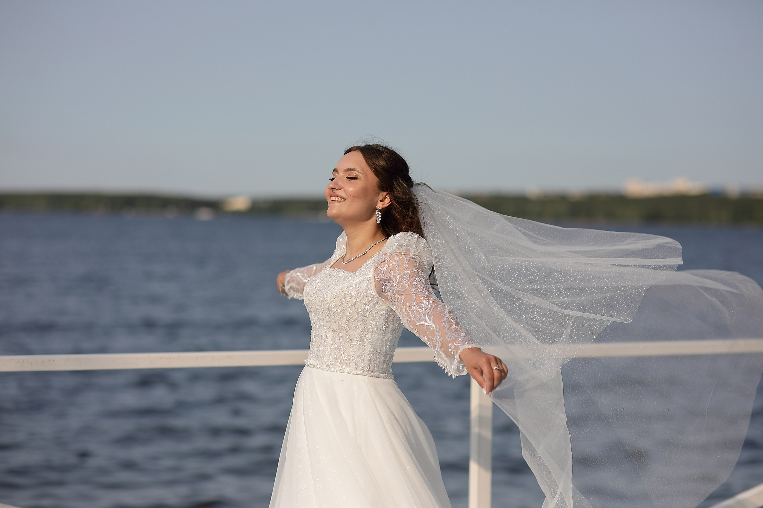 Свадебный фотограф и видеограф Екатеринбург. Свадебный и семейный фотограф и видеограф в Екатеринбурге Полянские Тимур и Анастасия