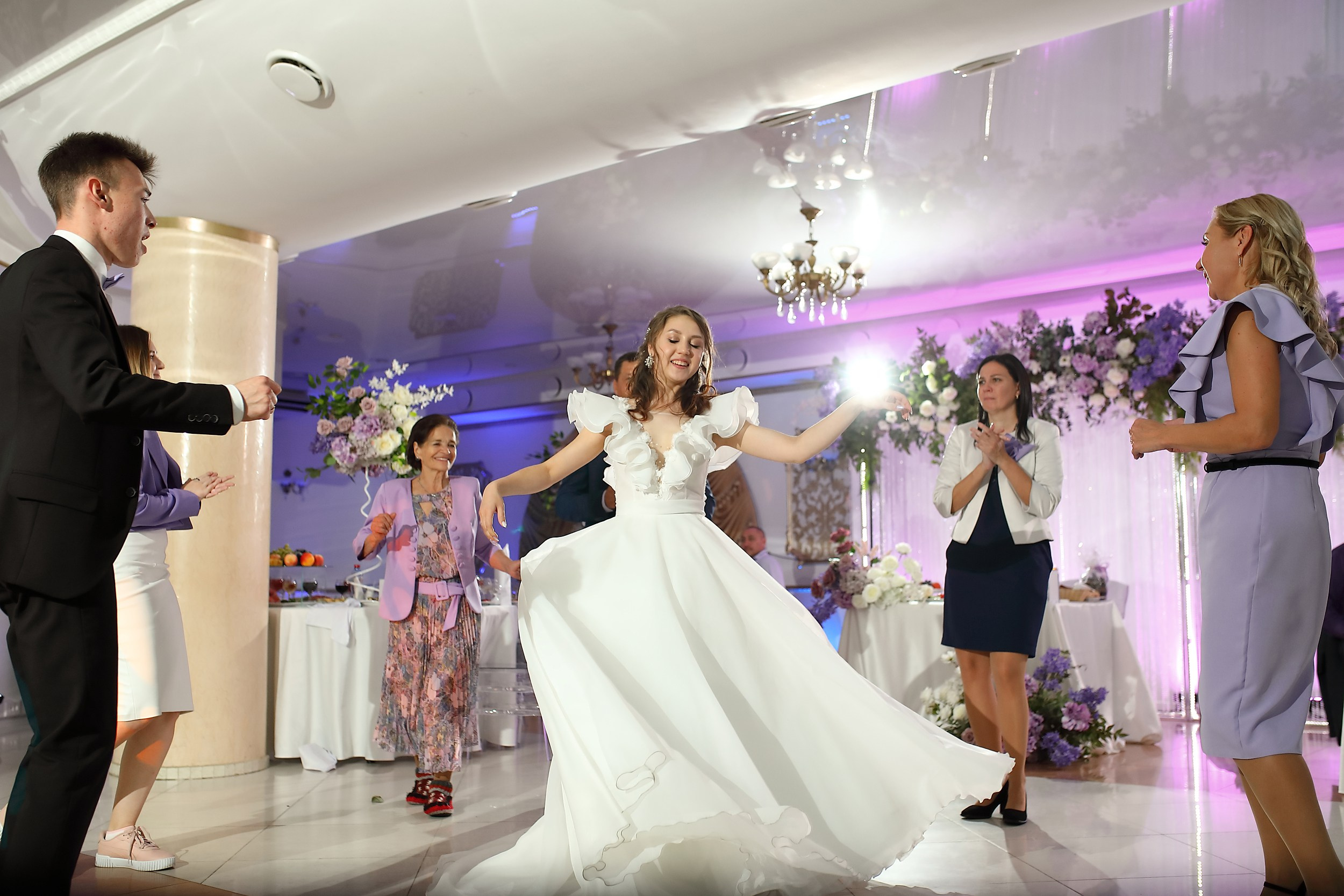 Свадебная фотосессия Кирилла и Вероники. Свадебный и семейный фотограф и видеограф в Екатеринбурге Полянские Тимур и Анастасия