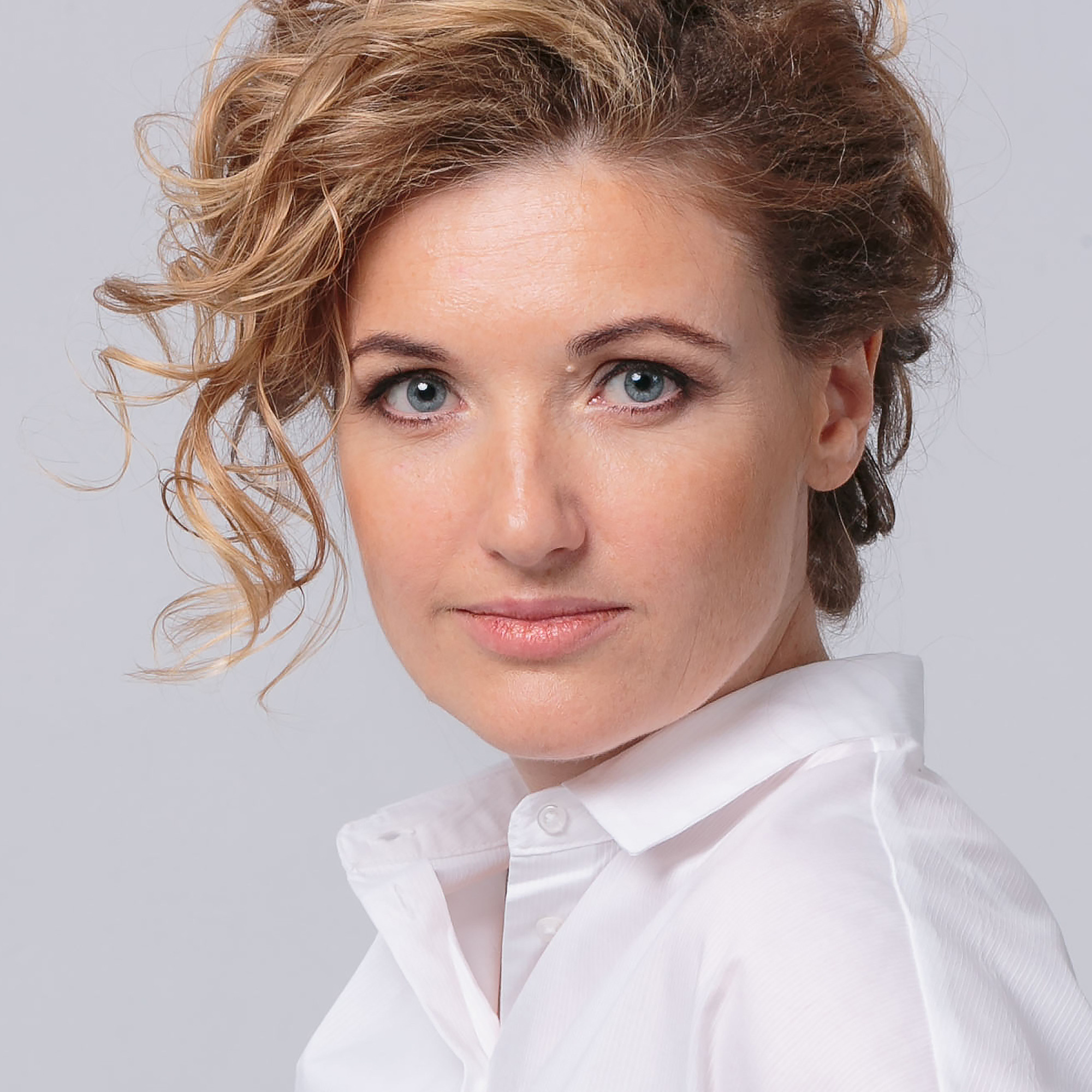 Бизнес портрет в студии. Фотограф Яков Поспехов