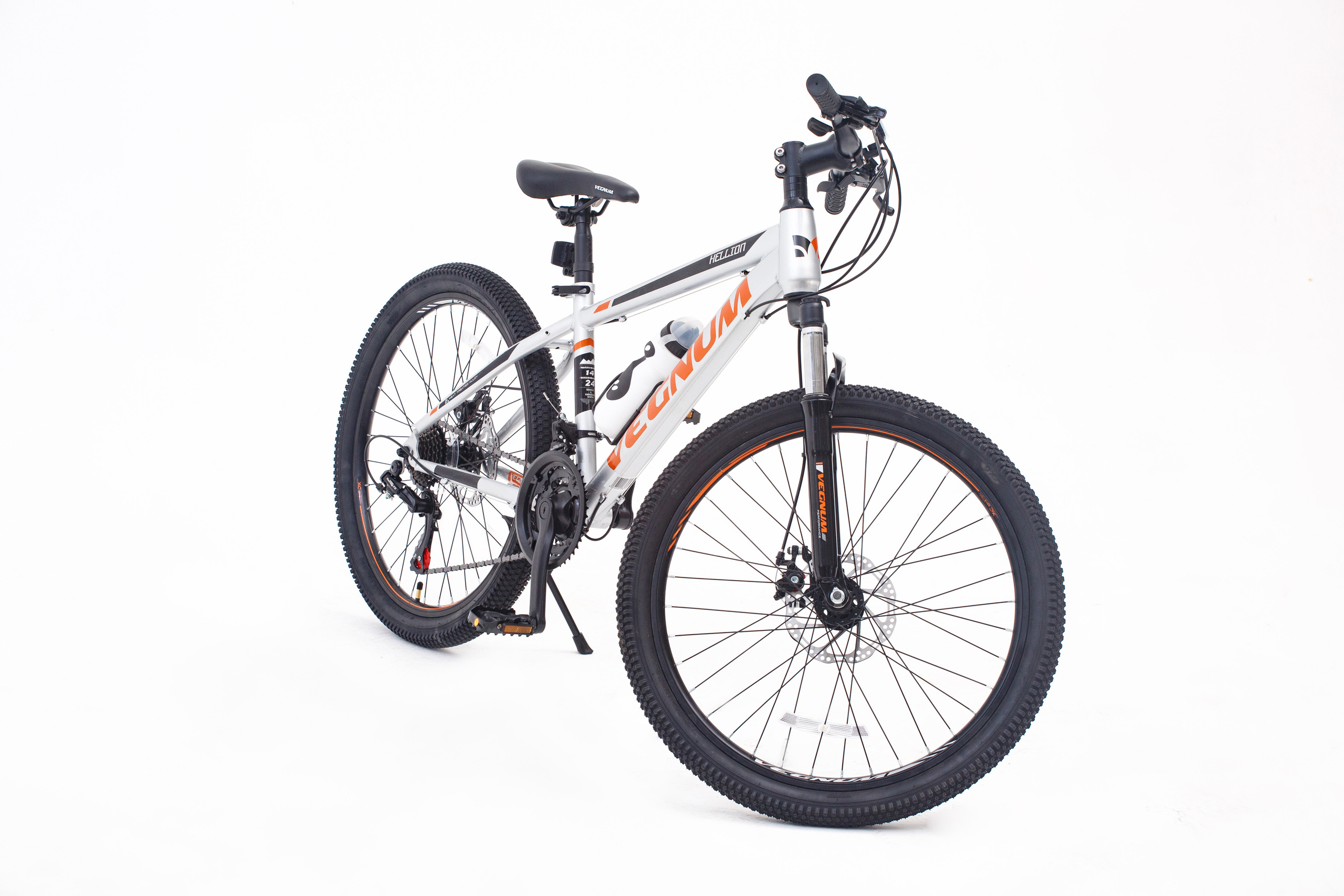 Предметная фотосъемка велосипедов VEGNUM. Фотограф Яков Поспехов