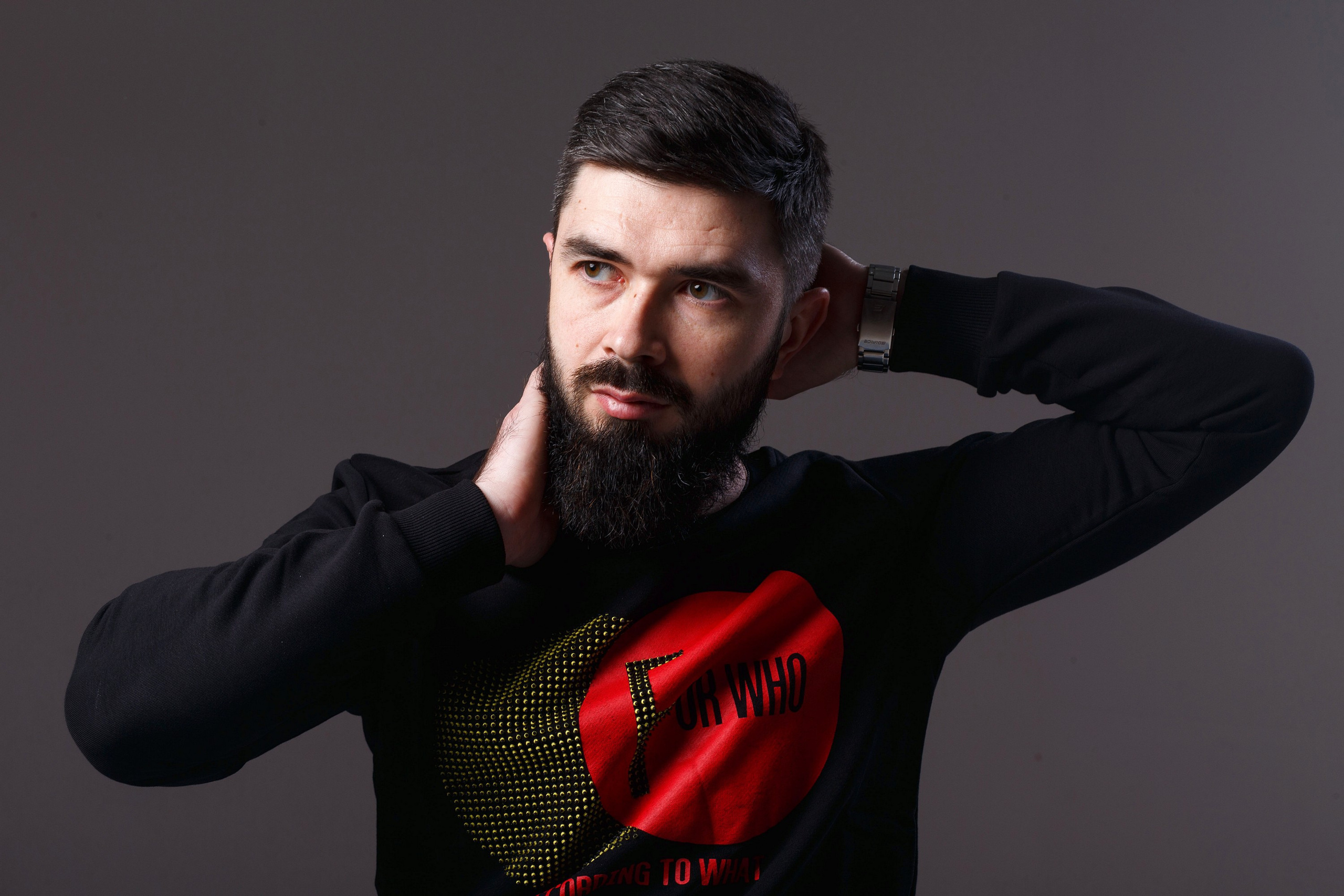 Мужской портрет в студии. Фотограф Яков Поспехов