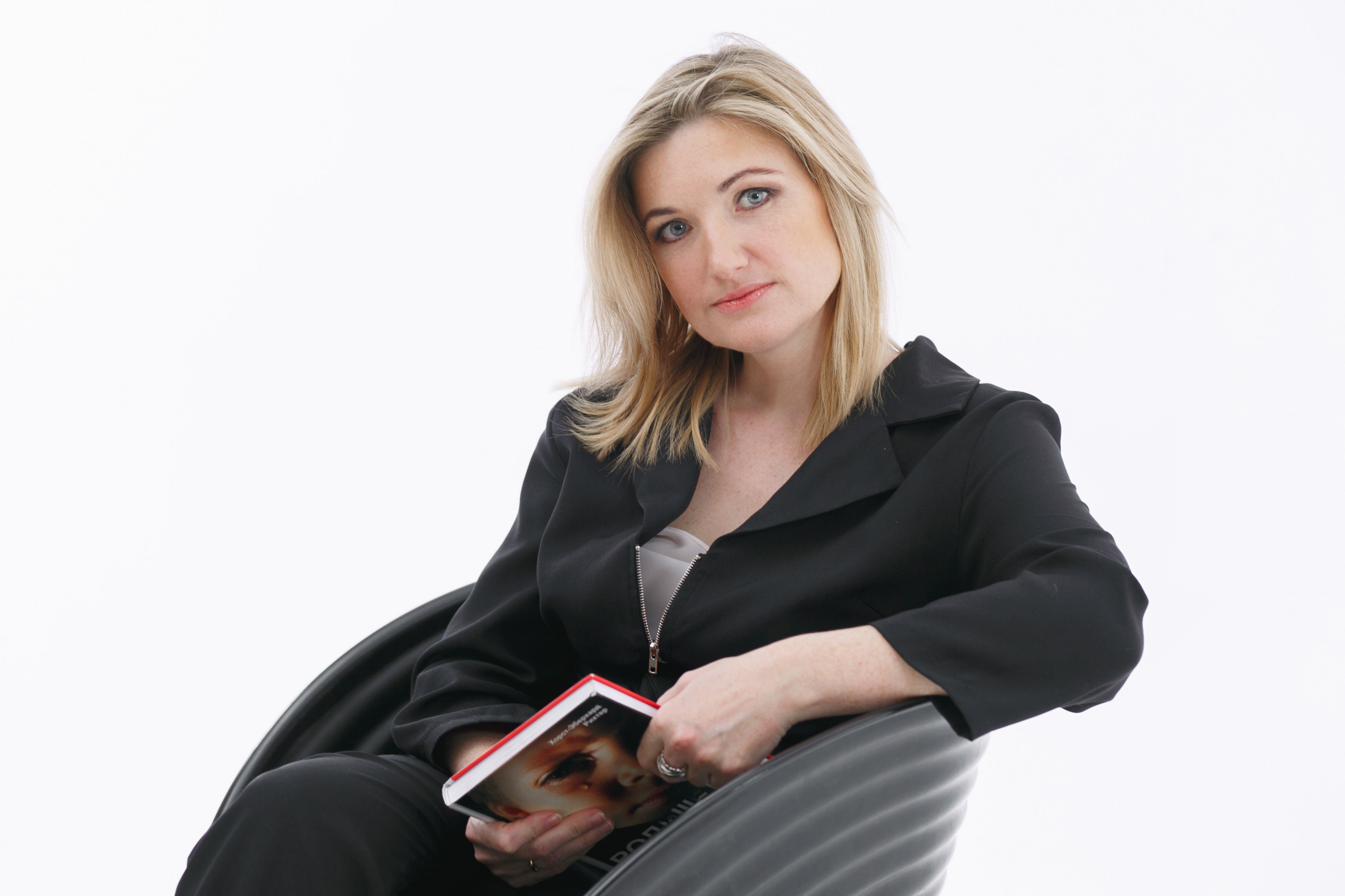 Деловой портрет. Представительская фотография. Портрет деловой женщины. Портрет. Бизнес портрет