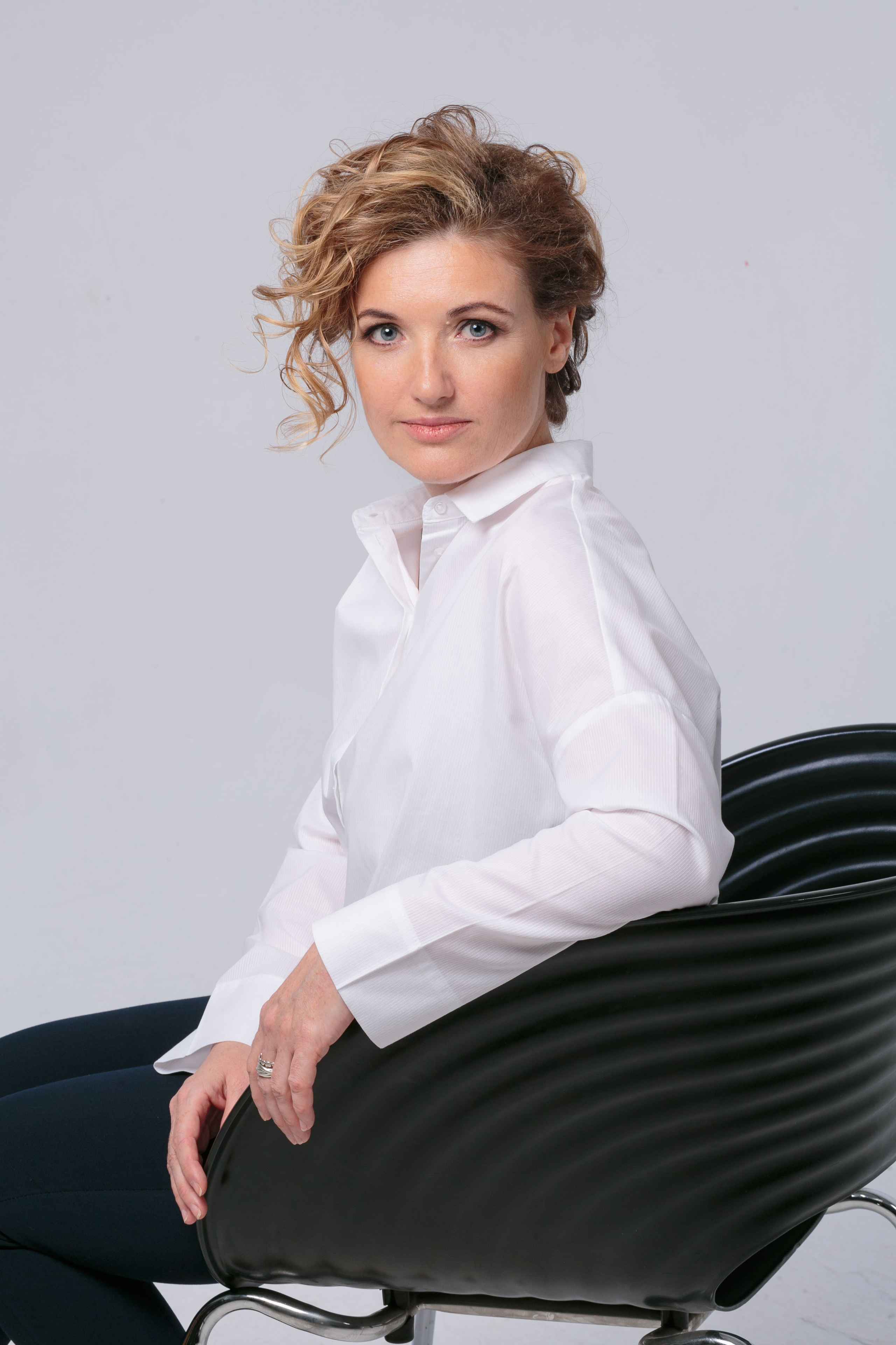 Портретная фотосъемка в студии и на пленэре. Фотограф Яков Поспехов