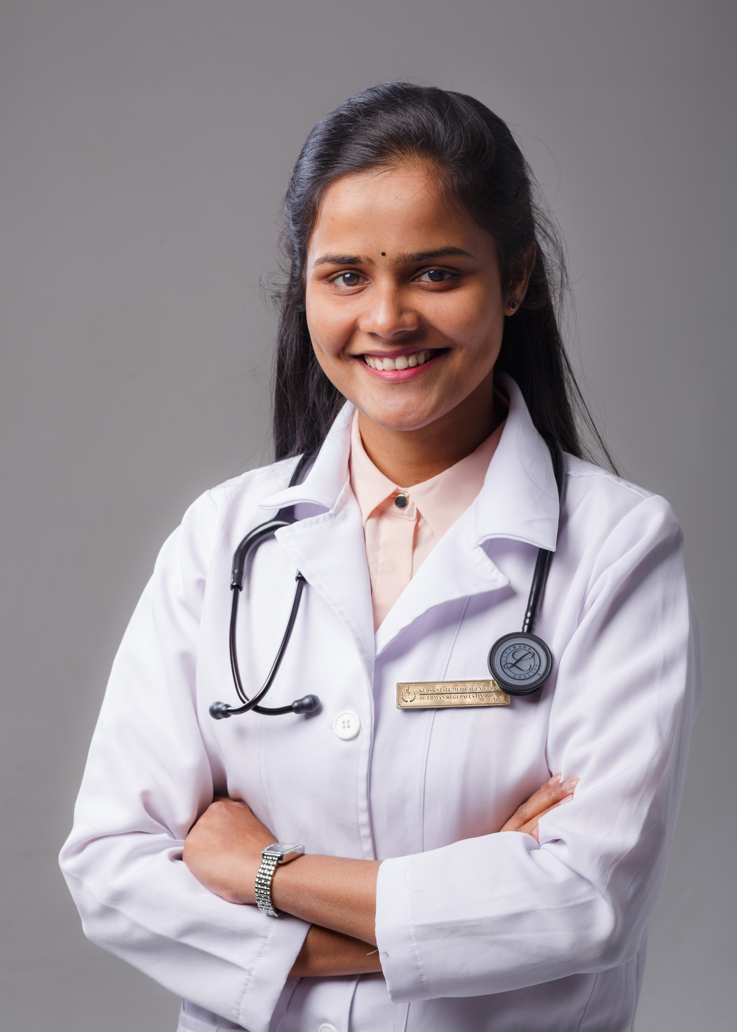 Портреты студентов в студии. Фотограф Яков Поспехов