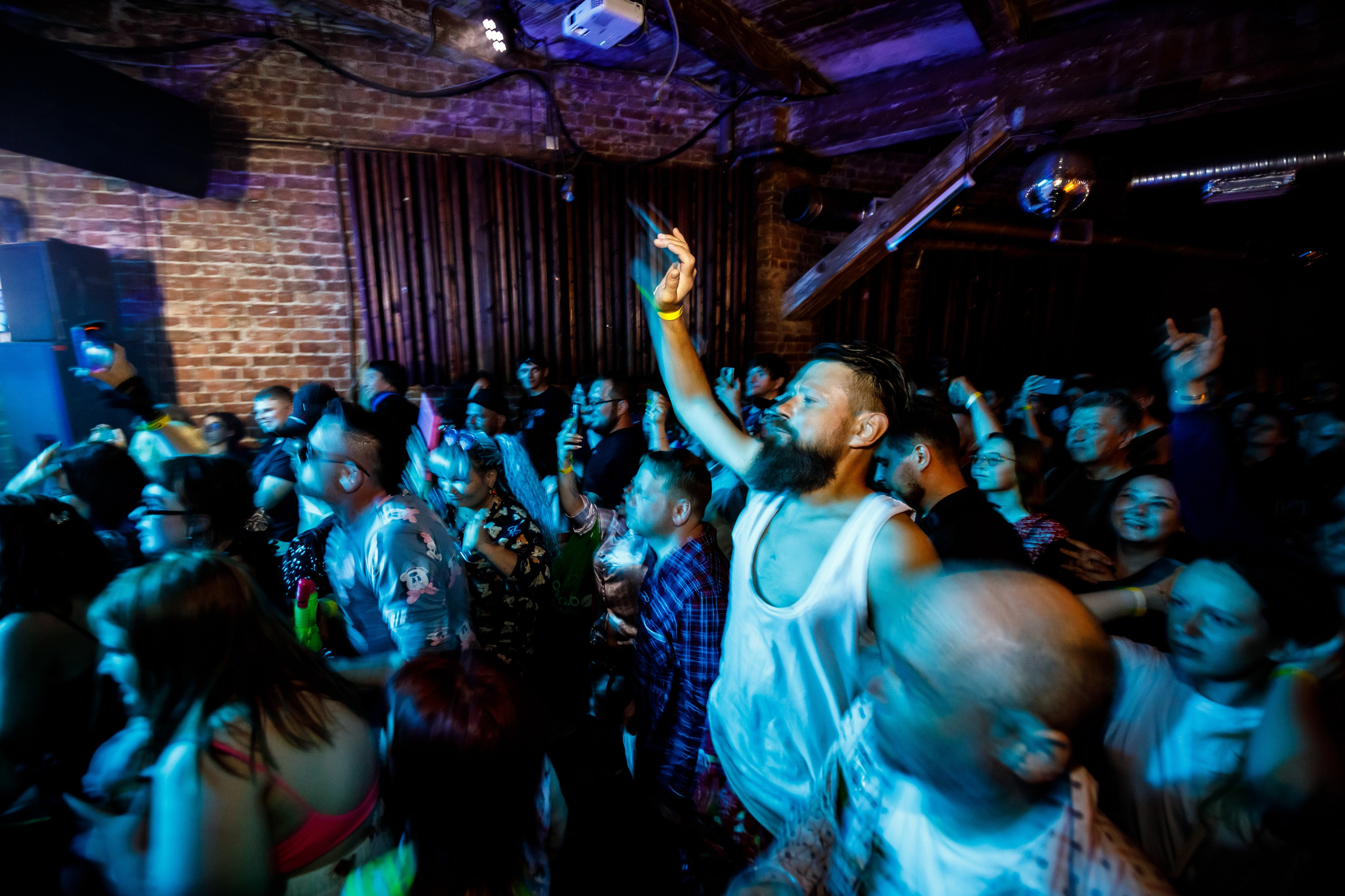 РАДИОПОМЕХИ. Фотограф Елена Богачева (lenalena_na_na_na)