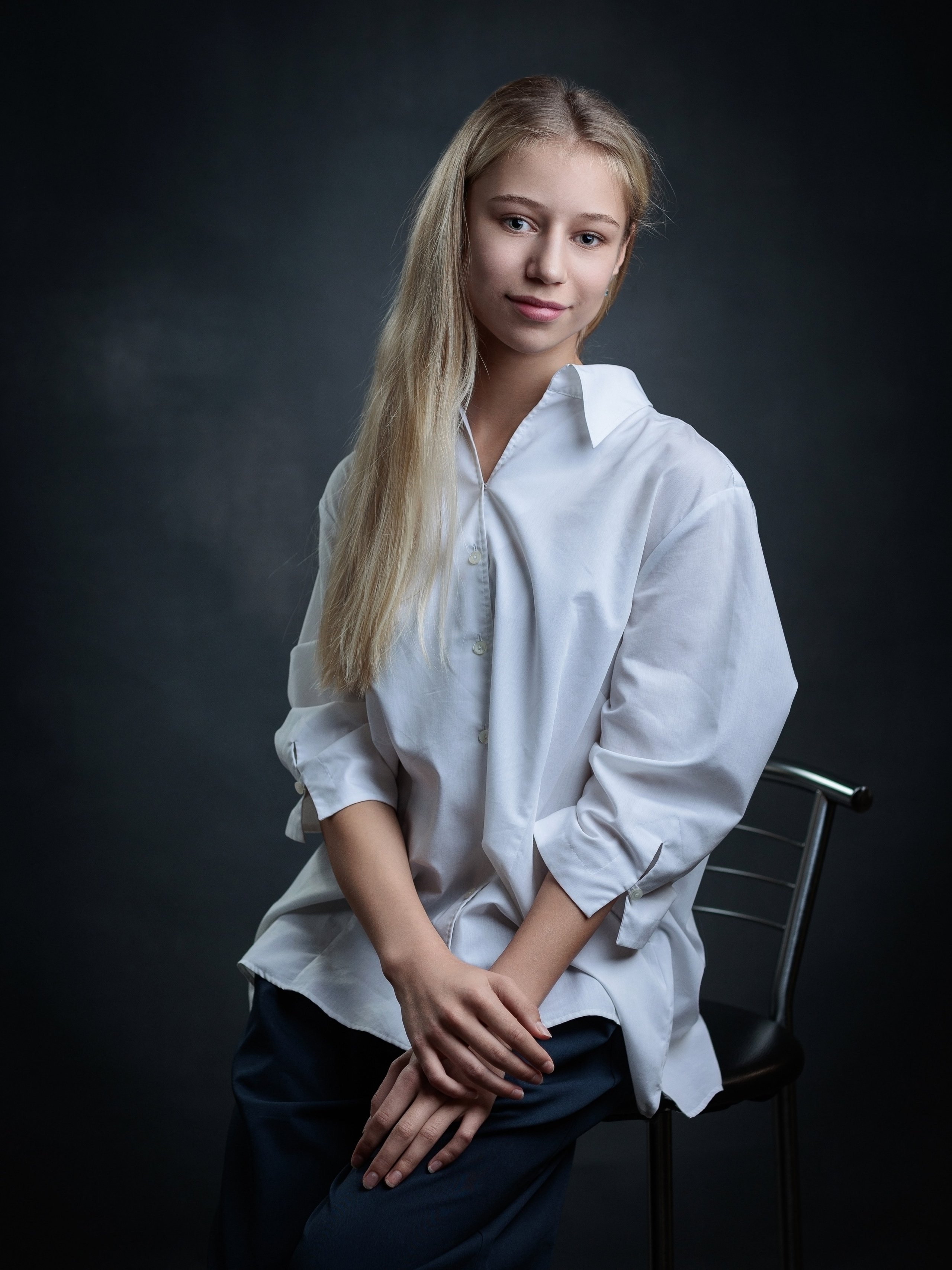 Окт120 + отражатель + 100 зонт контр + рефлектор с сотами на фон. Семейный фотограф Александр Передерий