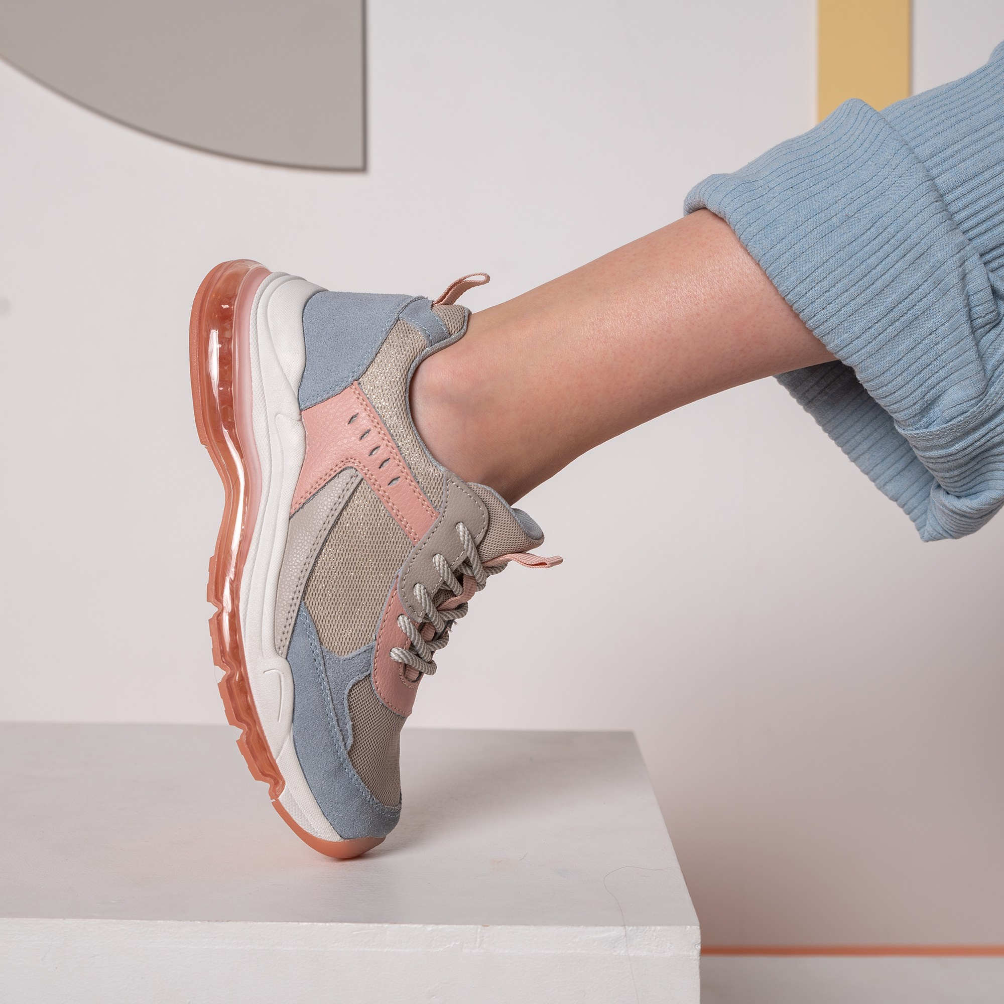 Обувь на модели. Фотограф Юлия Зимина