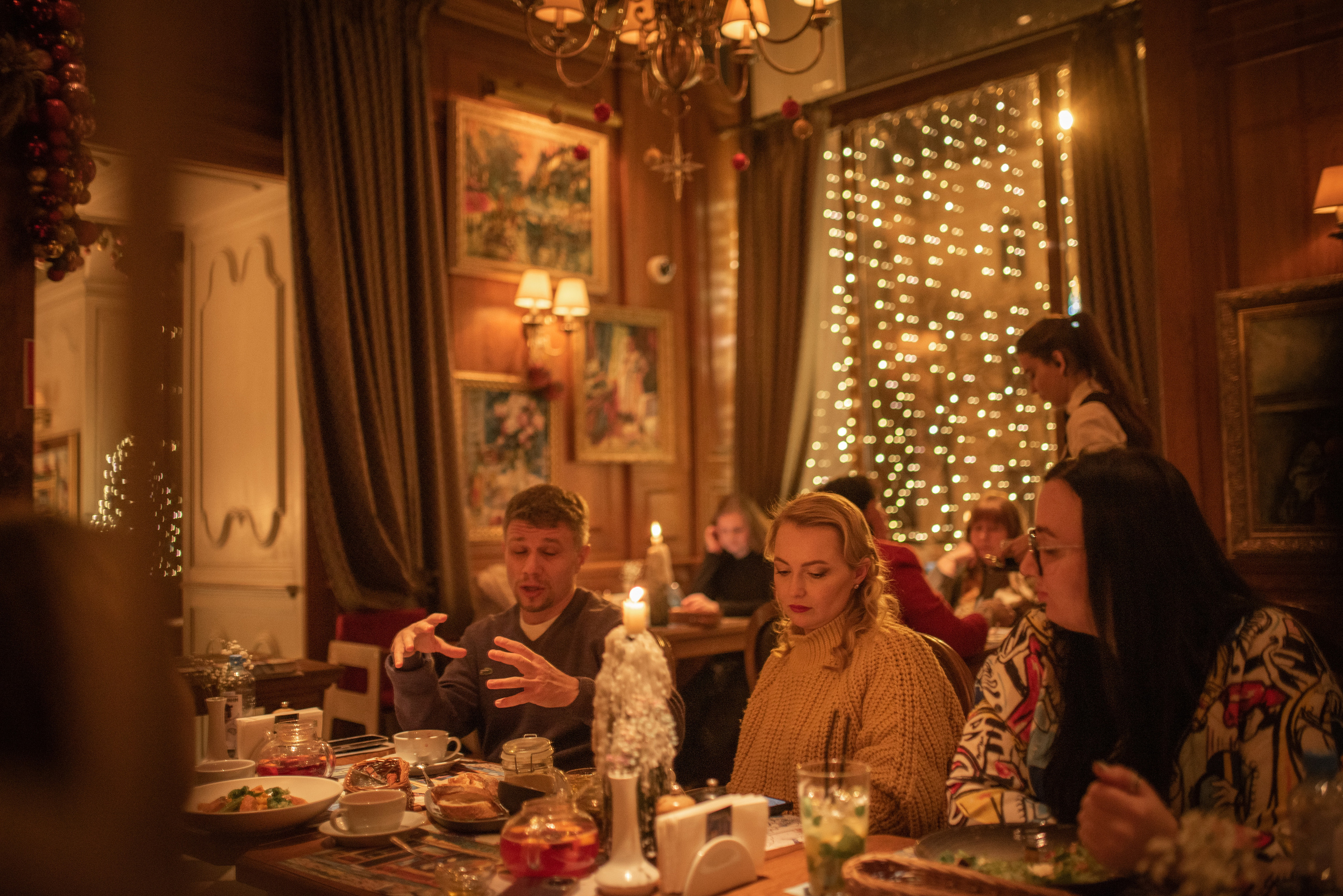 Театральный вечер «Мнимый больной». Творческий фотограф в Севастополе — Антонина Марченко