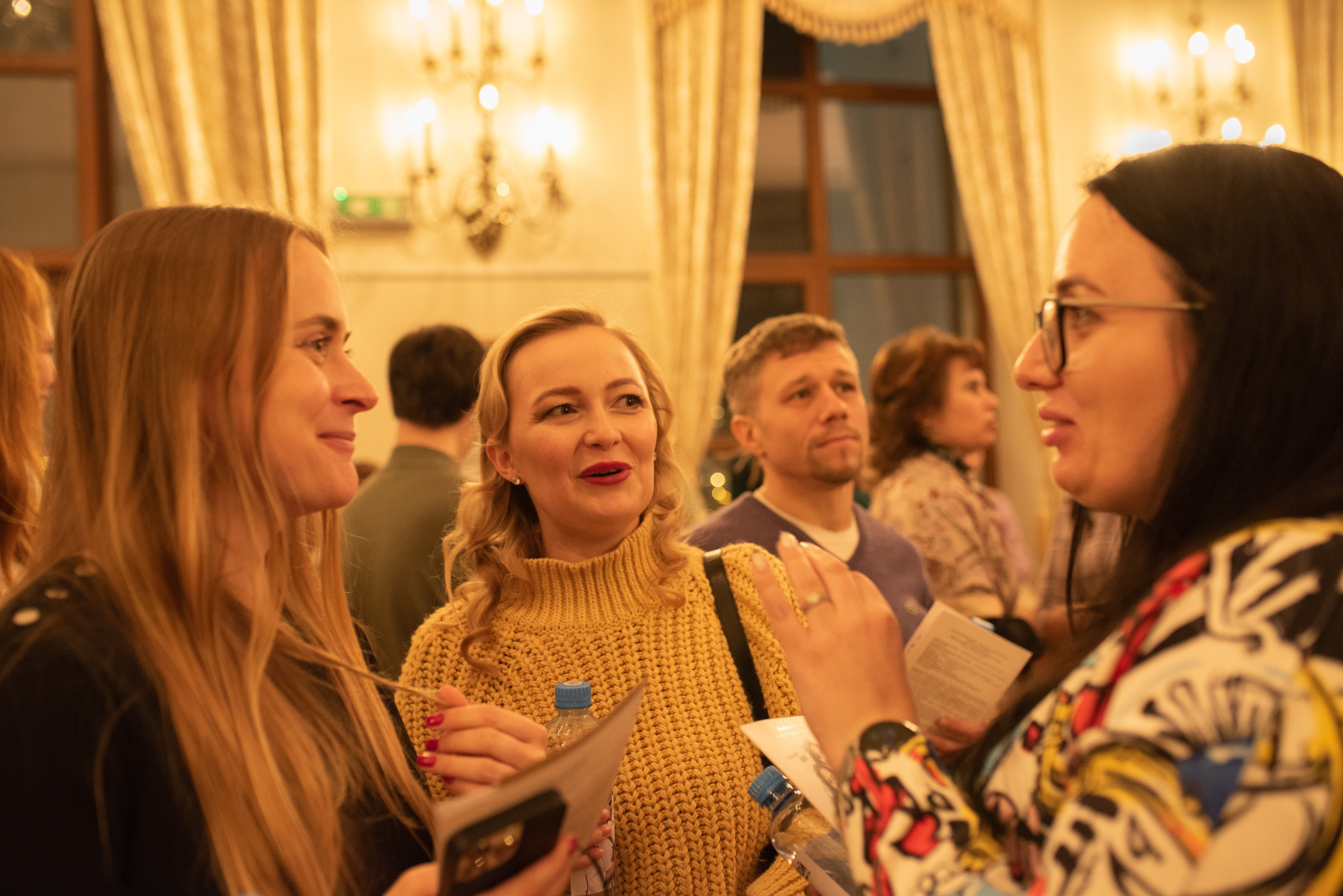Театральный вечер «Мнимый больной». Творческий фотограф в Севастополе — Антонина Марченко