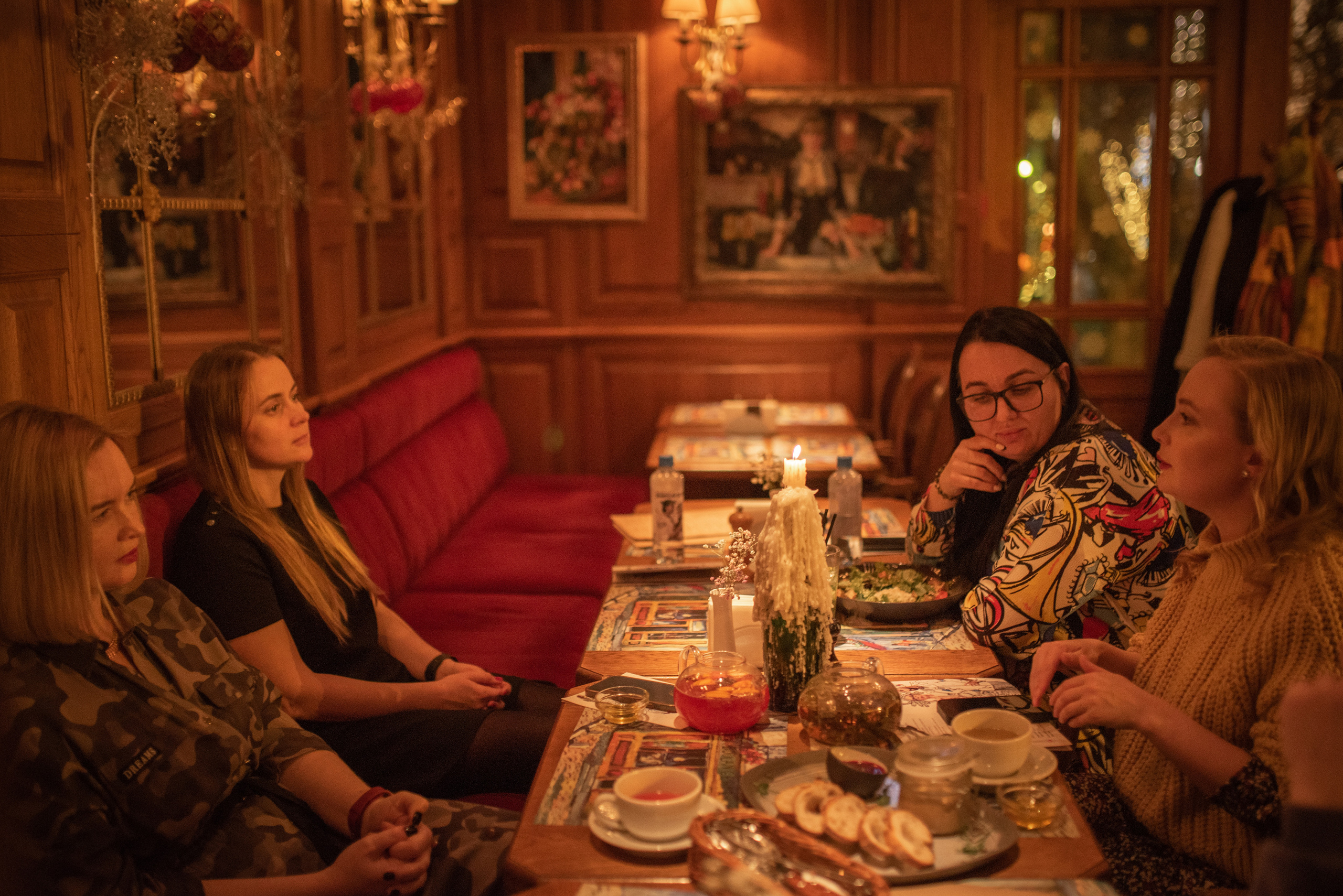 Театральный вечер «Мнимый больной». Творческий фотограф в Севастополе — Антонина Марченко