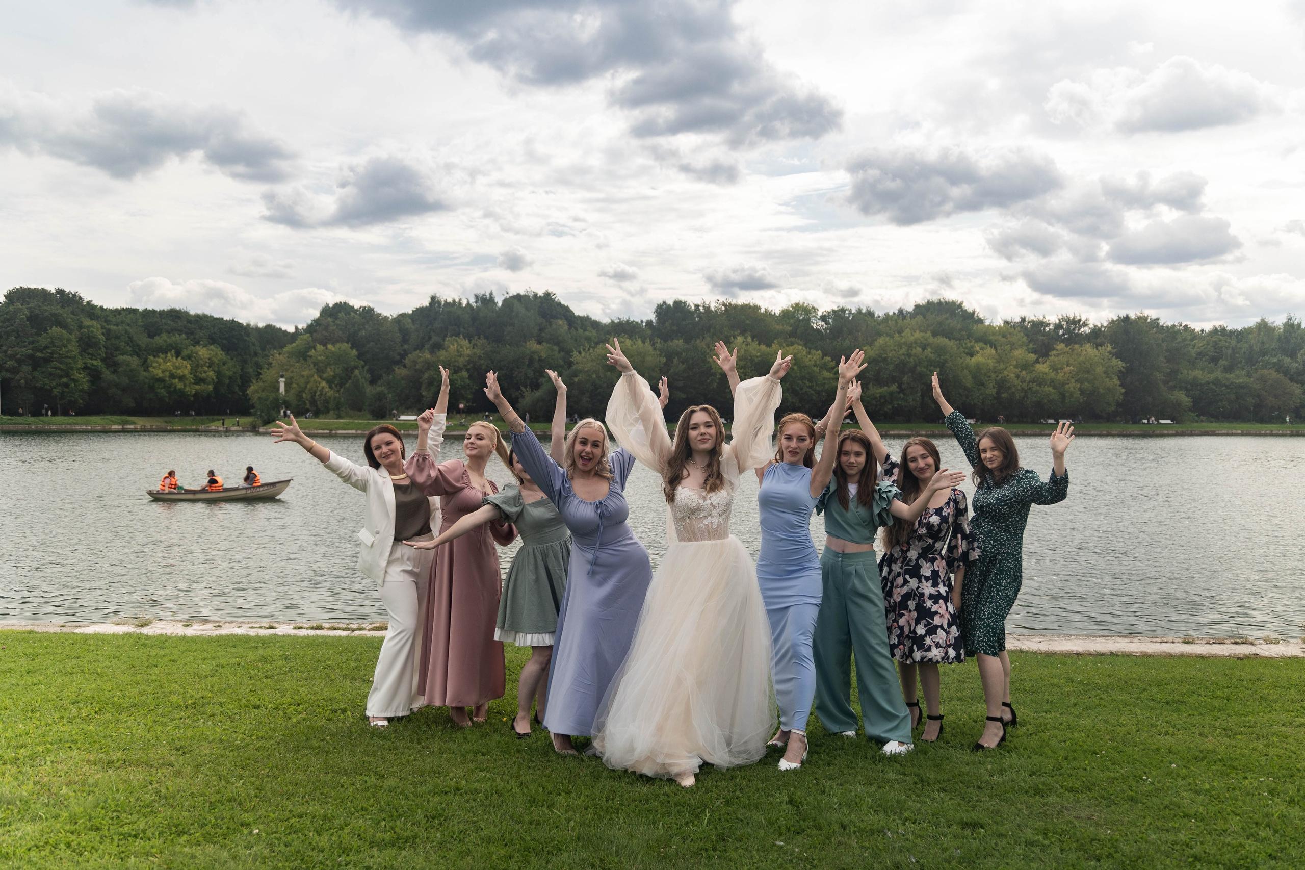 Свадебная фотосессия свадебный фотограф Татьяна Марсуверских свадебная фотопрогулка Москва Жуковский. Фотограф для маркетплейсов, фотоуслуги в Жуковском Татьяна Марсуверских