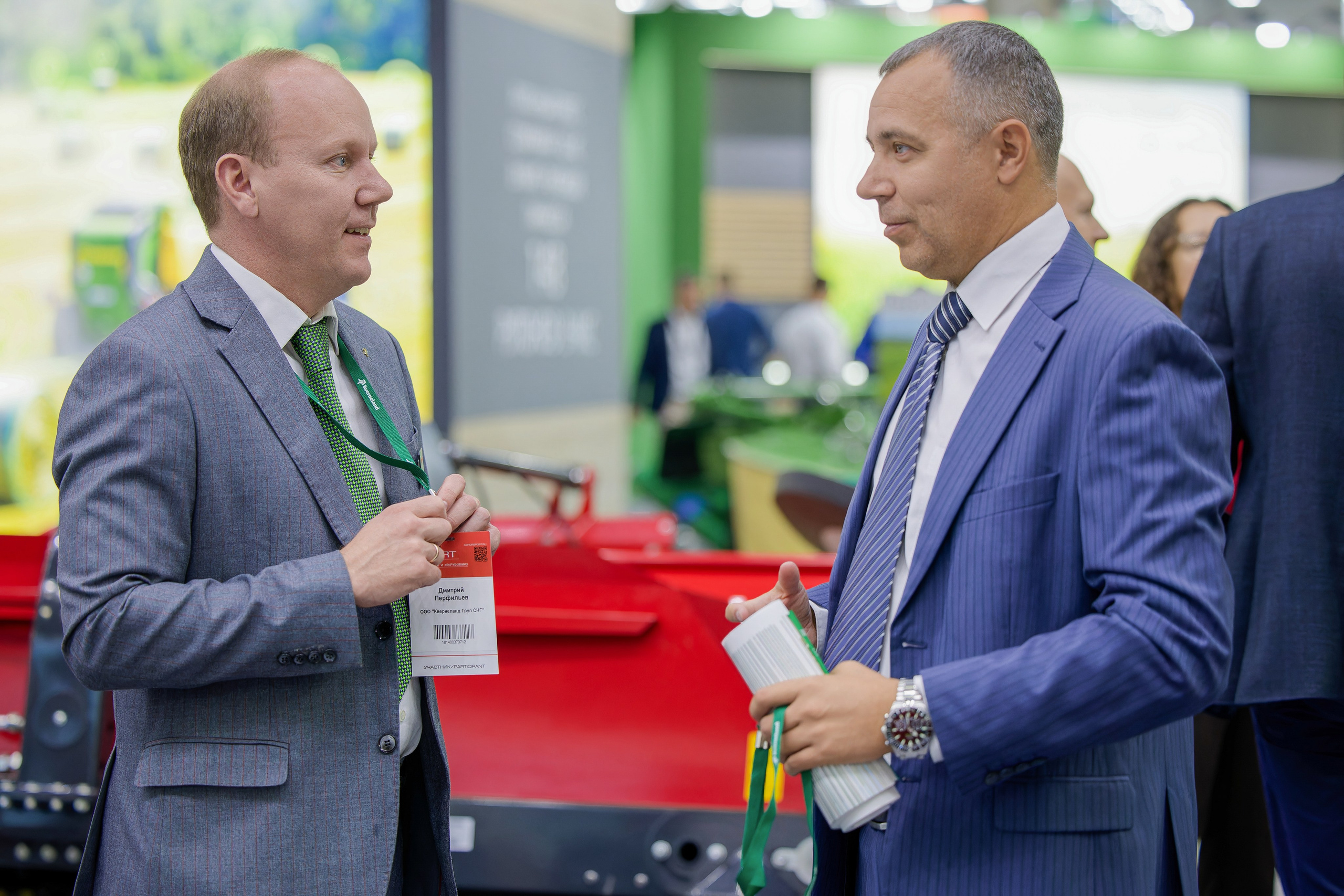 Работа стенда. Агросалон. Репортажный фотограф в Москве Екатерина Якель