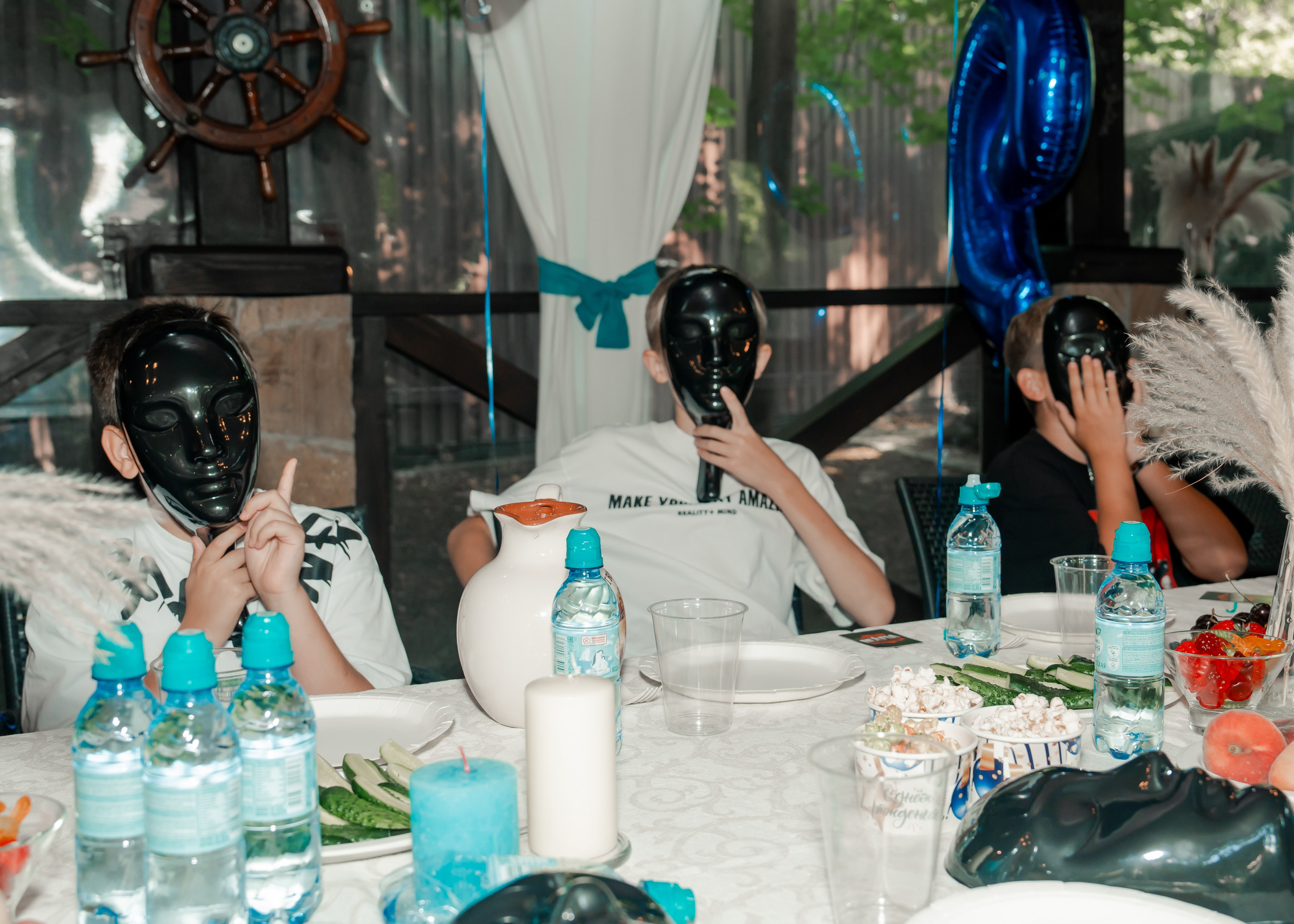 Настольные игры в Мафию. Крамер Юлиана детский и семейный фотограф