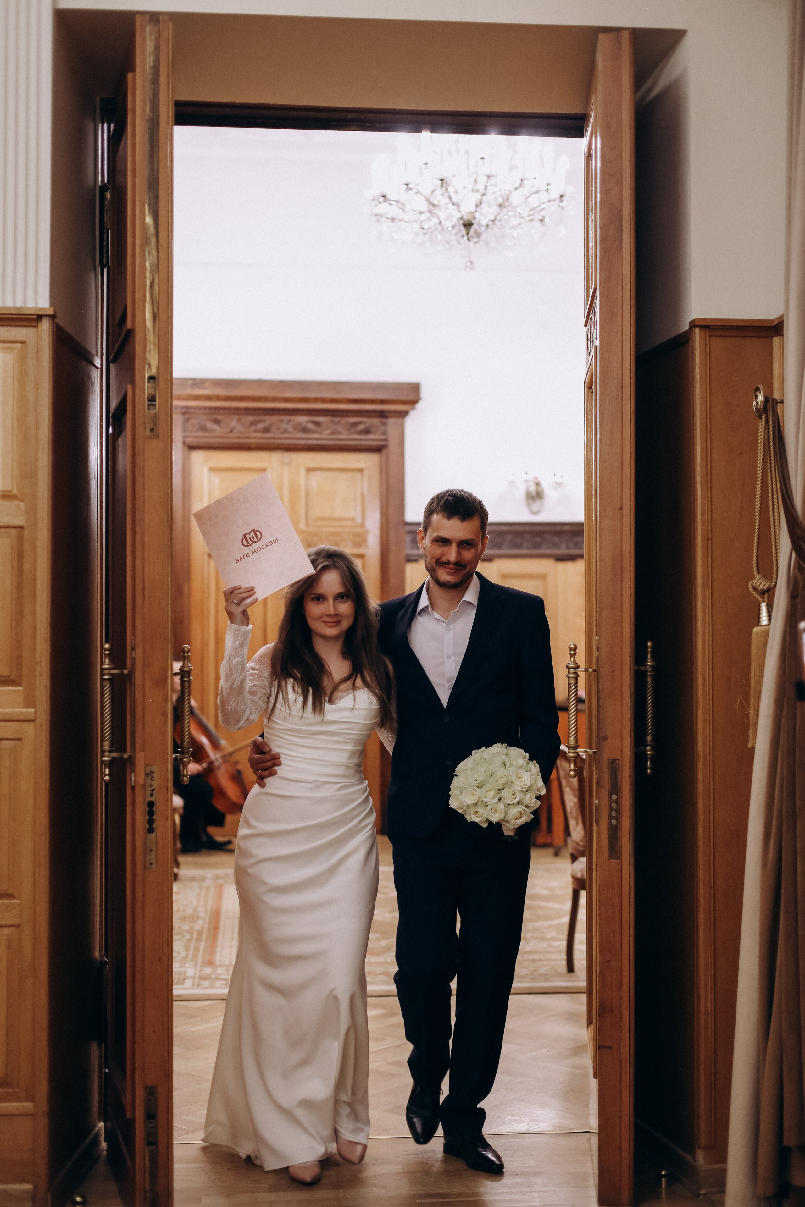 Ира и Денис. Амбассадори + Грибоедовский. Диана Чечель. Свадебный и семейный фотограф в Москве