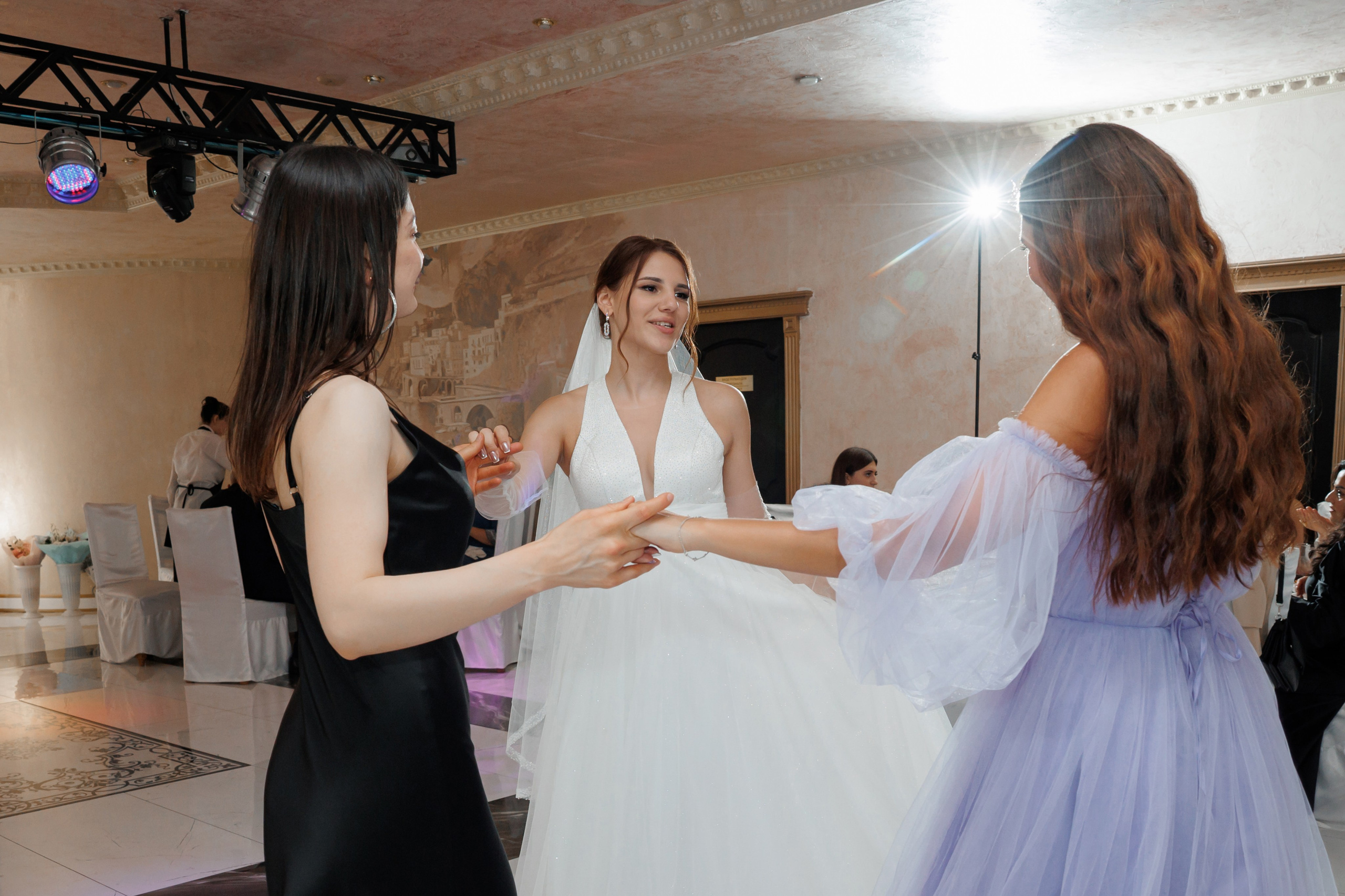 ЗАГС Бутово и Остафьево. Свадебный и репортажный фотограф (Москва, Королев и другие)