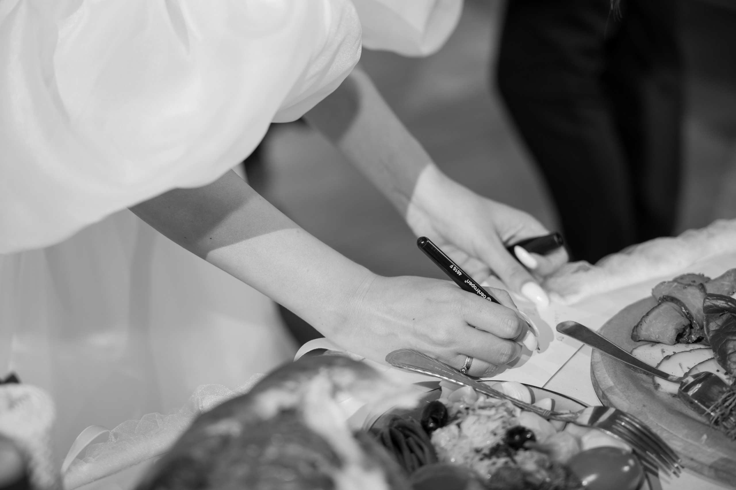 Полина и Дмитрий, загородный клуб «Барин», ЗАГС в г. Пушкино. Свадебный и репортажный фотограф (Москва, Королев и другие)