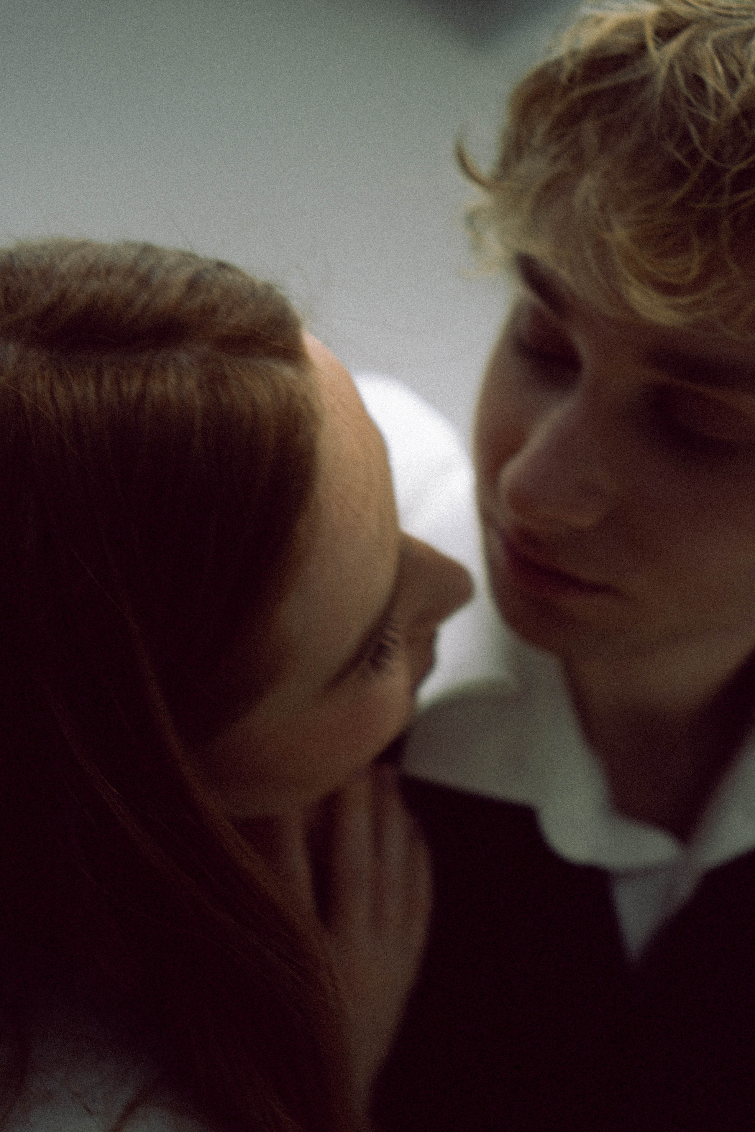 СВАДЕБНАЯ СЬЕМКА В ОТЕЛЕ. СБОРЫ ЖЕНИХА И НЕВЕСТЫ И ТАКЖЕ ТОР И ПОДГОТОВКА К ПРОГУЛКЕ. Профессиональный фотограф, Санкт-Петербург — Виктория Богомолова