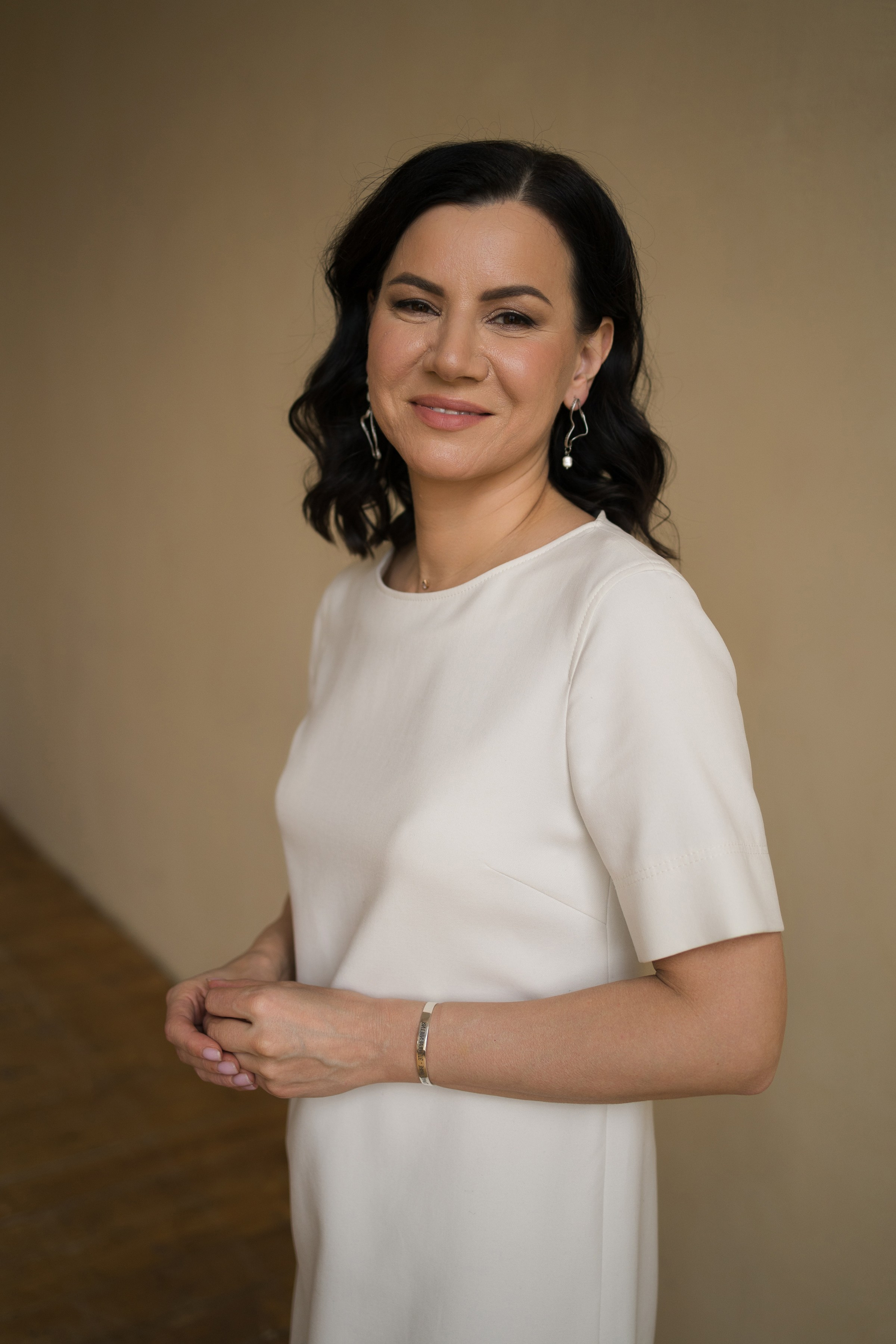 Деловой портрет. Портретный фотограф СПб, женский фотограф, минимализм и эстетика