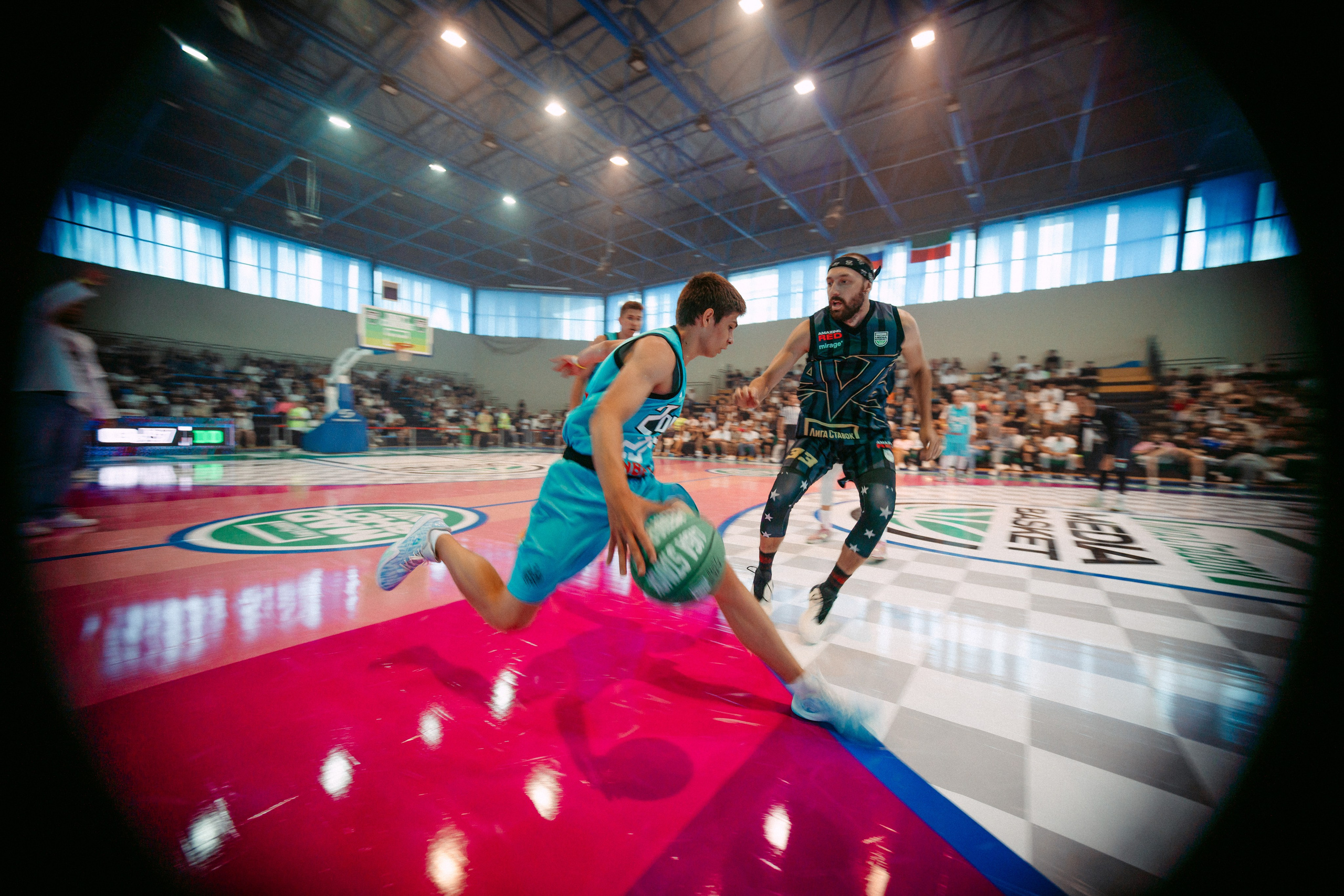 Медиабаскет в Казани. OBLADAET. AVG / 2024. Саша Копылов, фотограф в Казани