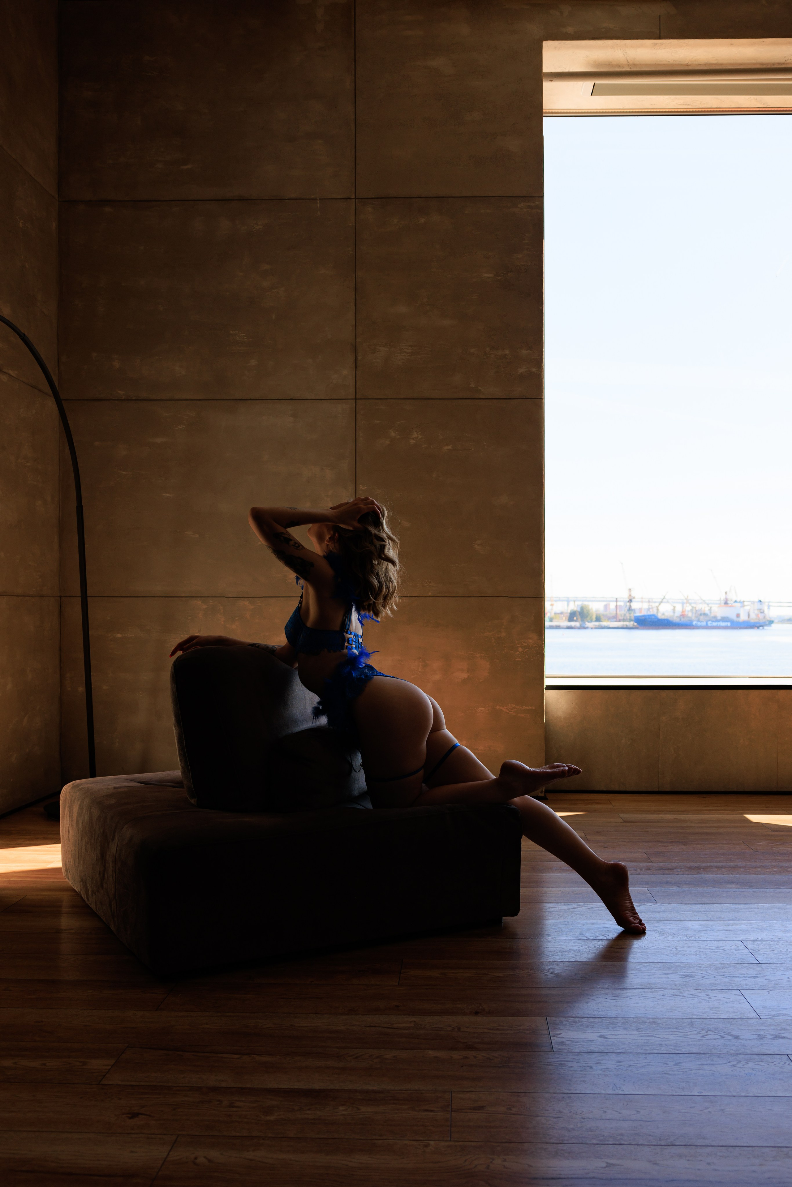 В БЕЛЬЕ. Фотограф Надежда Заломаева