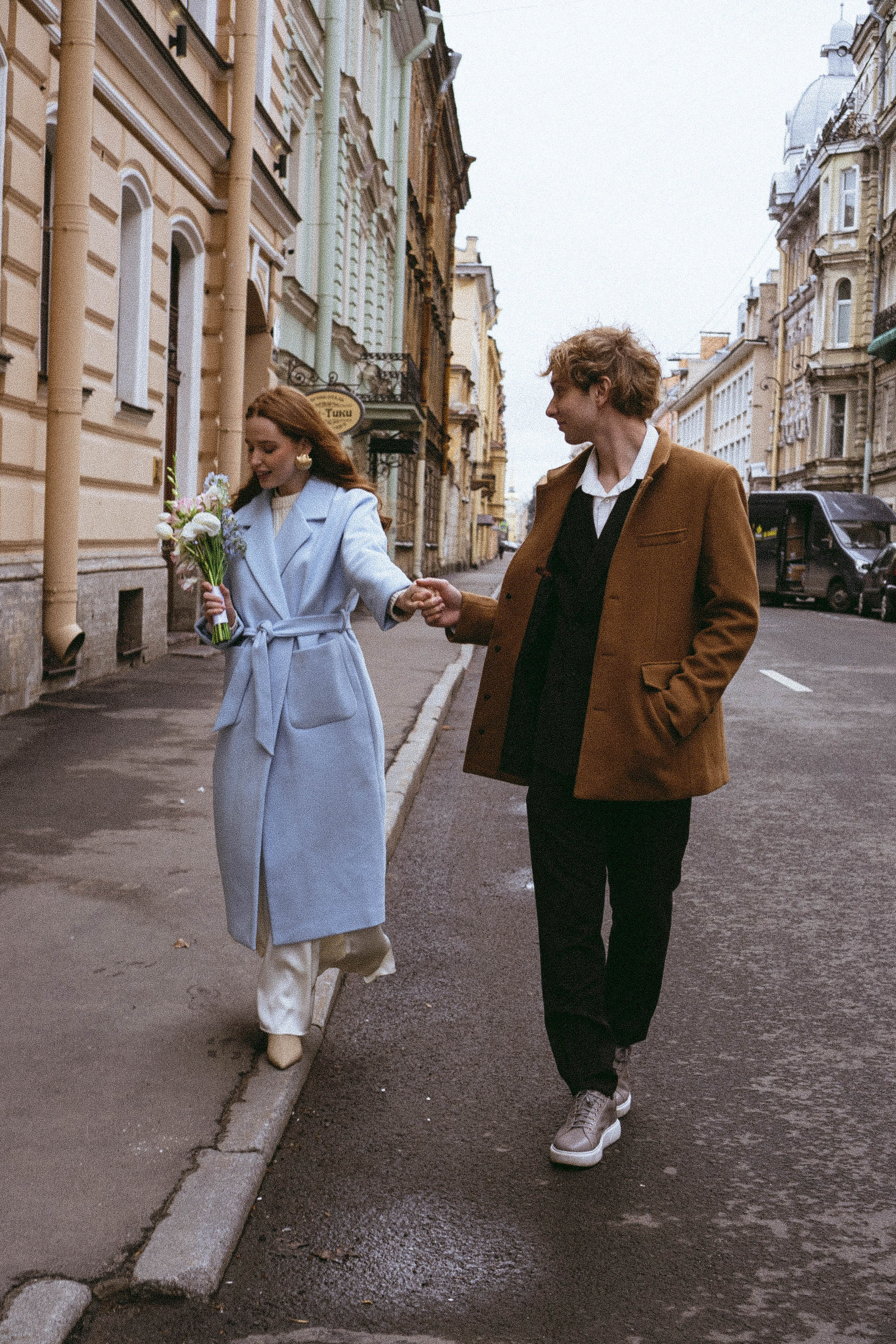 СВАДЕБНАЯ СЬЕМКА В ОТЕЛЕ. СБОРЫ ЖЕНИХА И НЕВЕСТЫ И ТАКЖЕ ТОР И ПОДГОТОВКА К ПРОГУЛКЕ И ПРОГУЛКА ПО ПЕТРОГРАДКЕ. Профессиональный фотограф, Санкт-Петербург — Виктория Богомолова