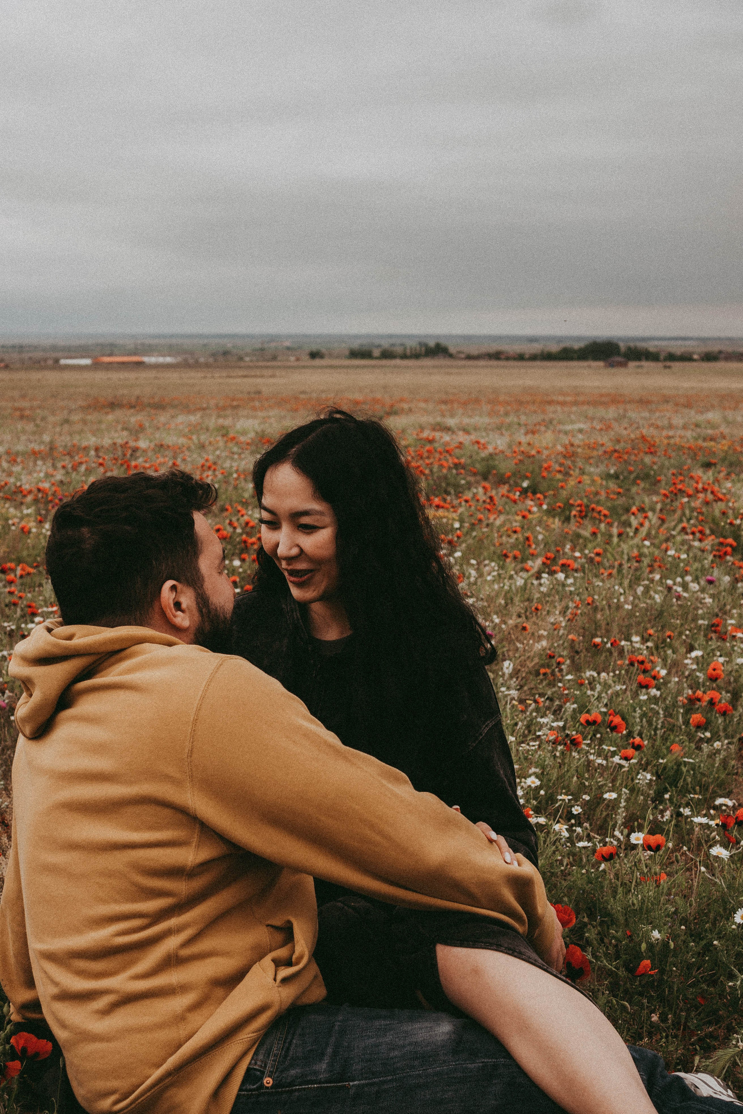 Любовь в маковом поле. Профессиональный фотограф, Санкт-Петербург — Виктория Богомолова