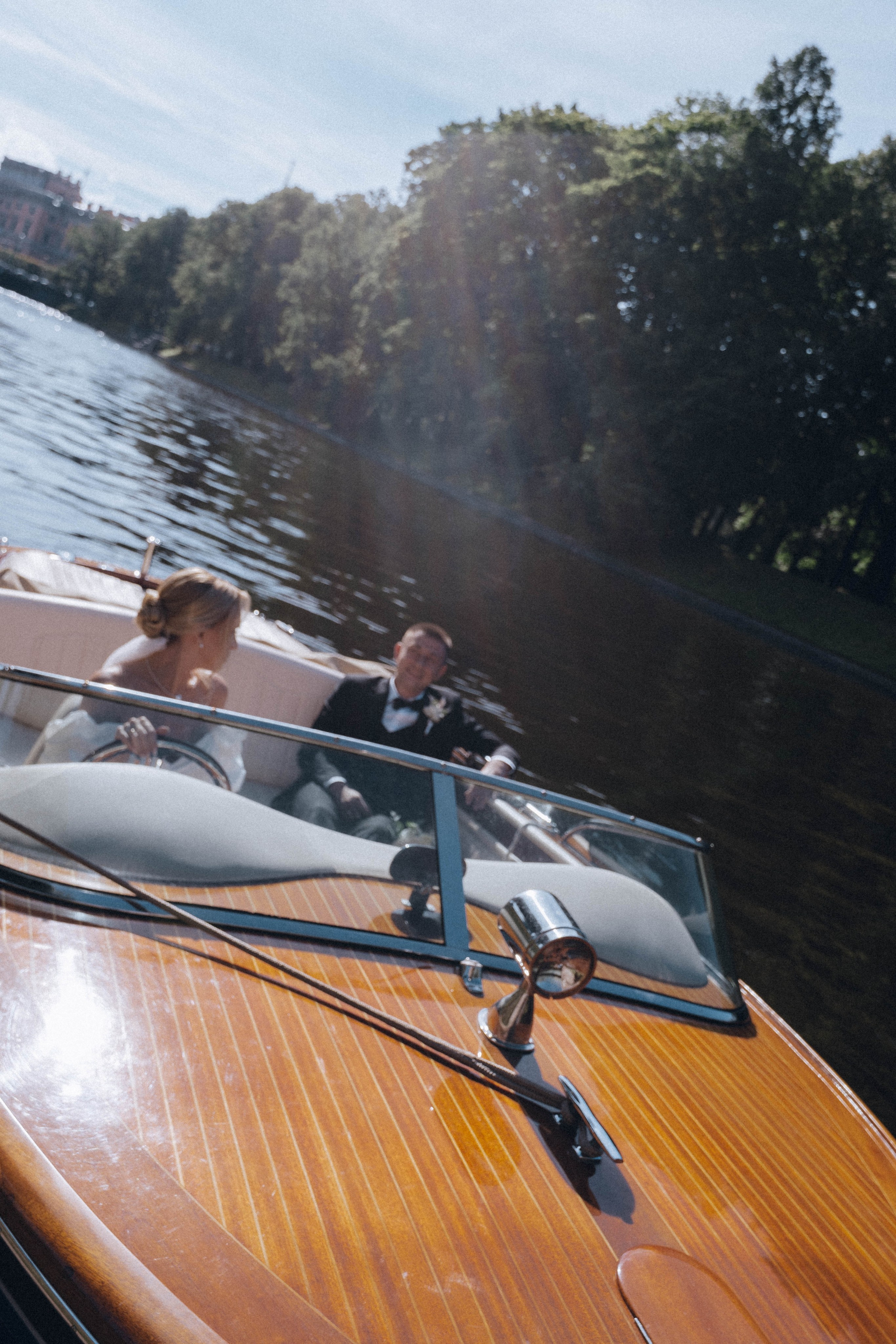 СВАДЕНБНАЯ СЬЕМКА НА КАТЕРЕ ПО КАНАЛАМ САНКТ-ПЕТЕРБУРГА И В АКВАТОРИИ НЕВЫ. Профессиональный фотограф, Санкт-Петербург — Виктория Богомолова