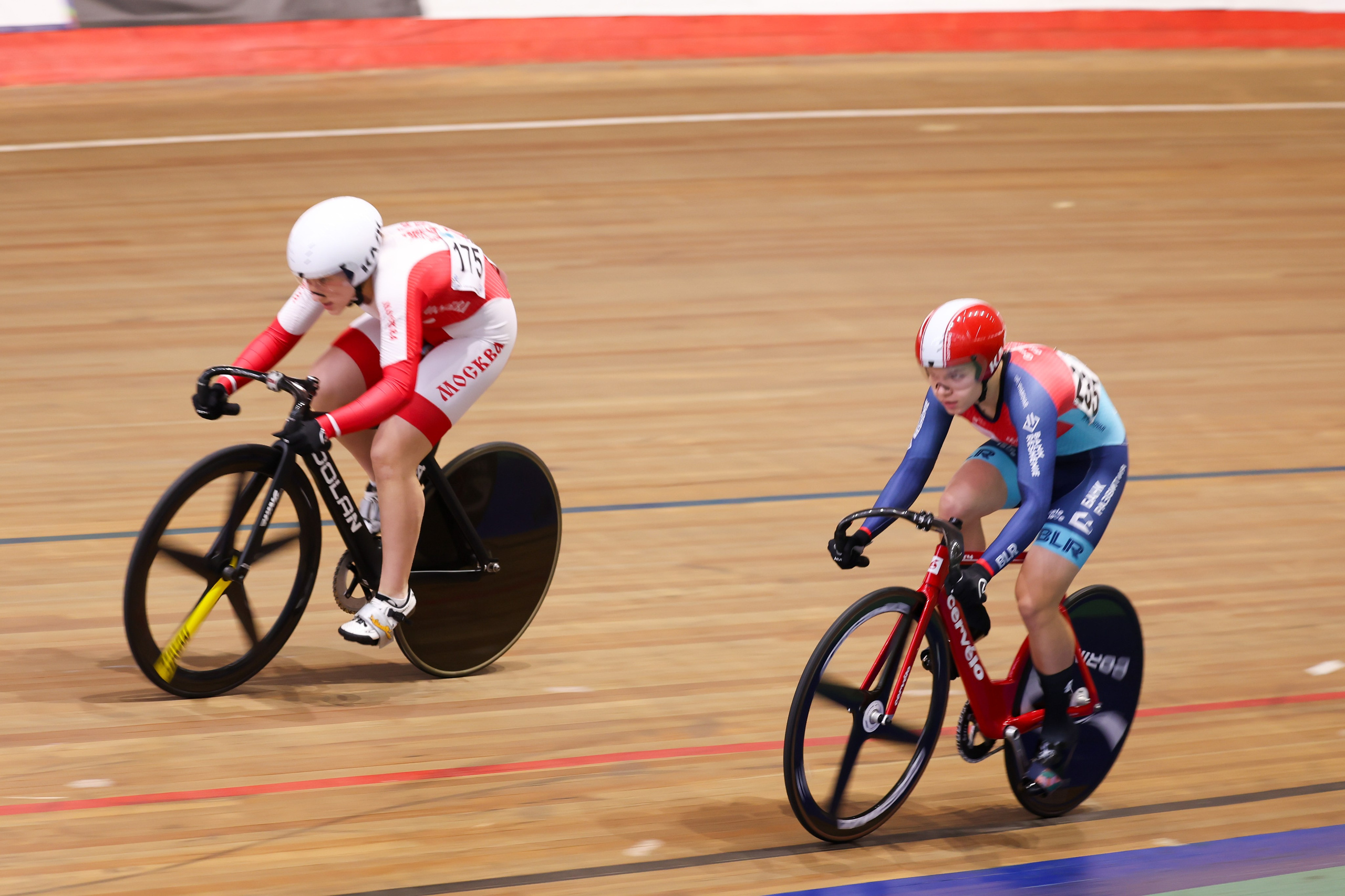 Первенство России по велогонкам на треке 04.07.2025. Спортивный и репортажный фотограф Антон Тереханов