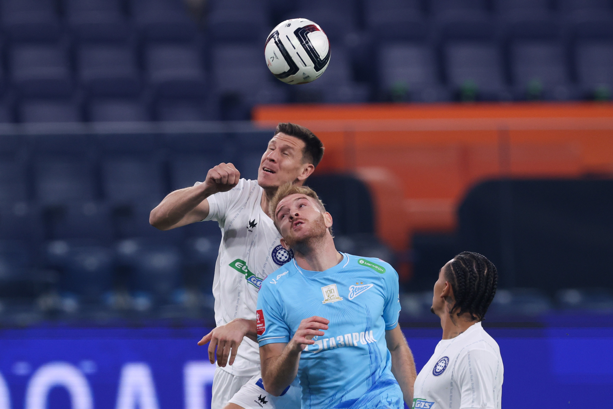 ФК Зенит -ФК Оренбург Fonbet Кубок России 2025/26. Спортивный и репортажный фотограф Антон Тереханов