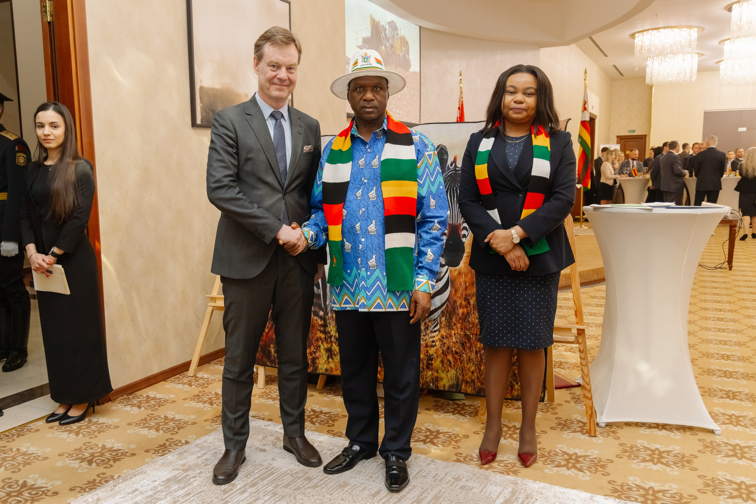 Фотосъемка делегации Посольства Зимбабве в Минске. Свадебный фотограф в Минске/Беларуси Сергей Спиридонов