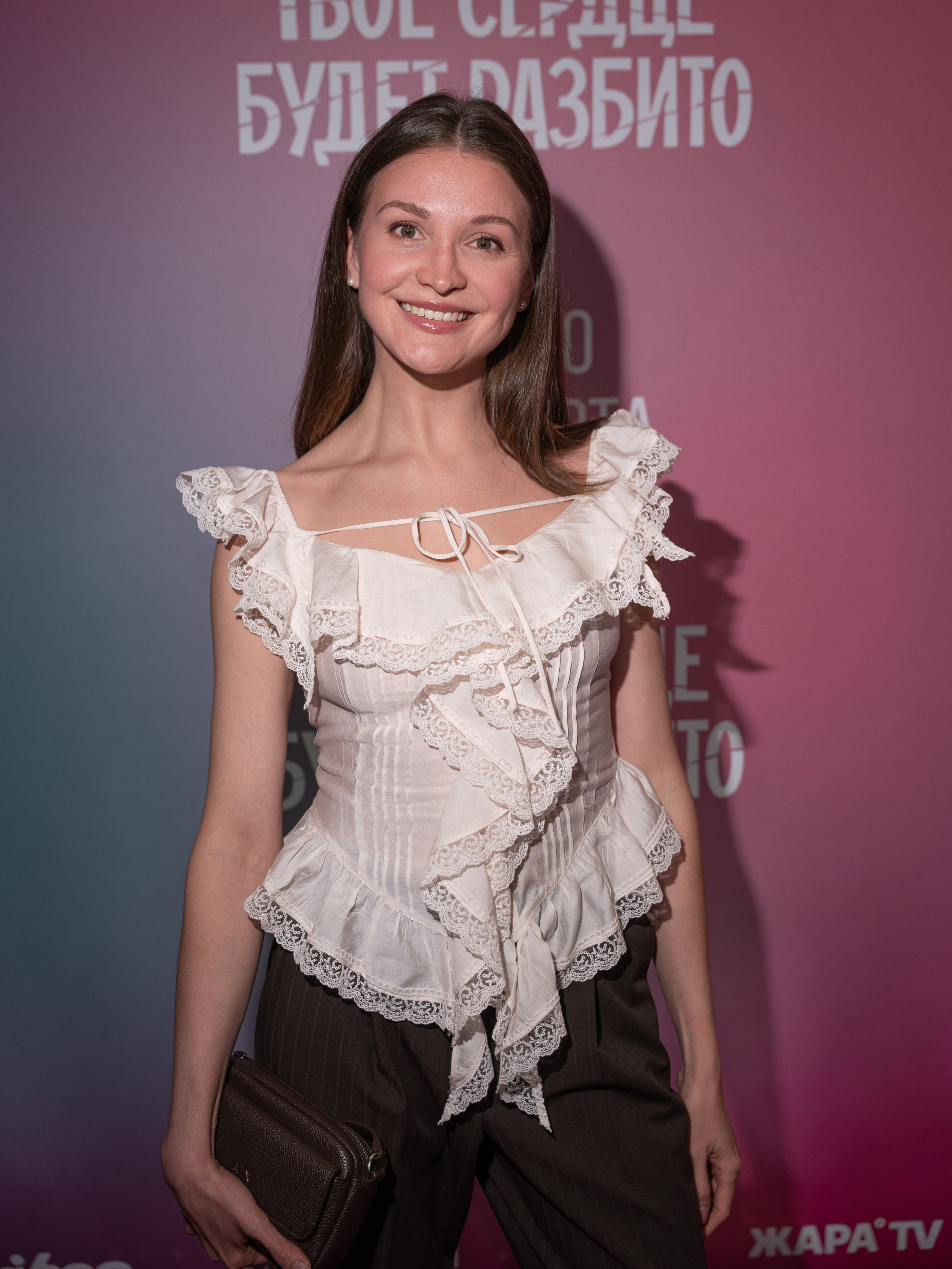 Твое сердце будет разбито. Премьера Твое сердце будет разбито. Фильм Твое сердце будет разбито. Твое сердце будет разбито смотреть. Каро 11 Октябрь