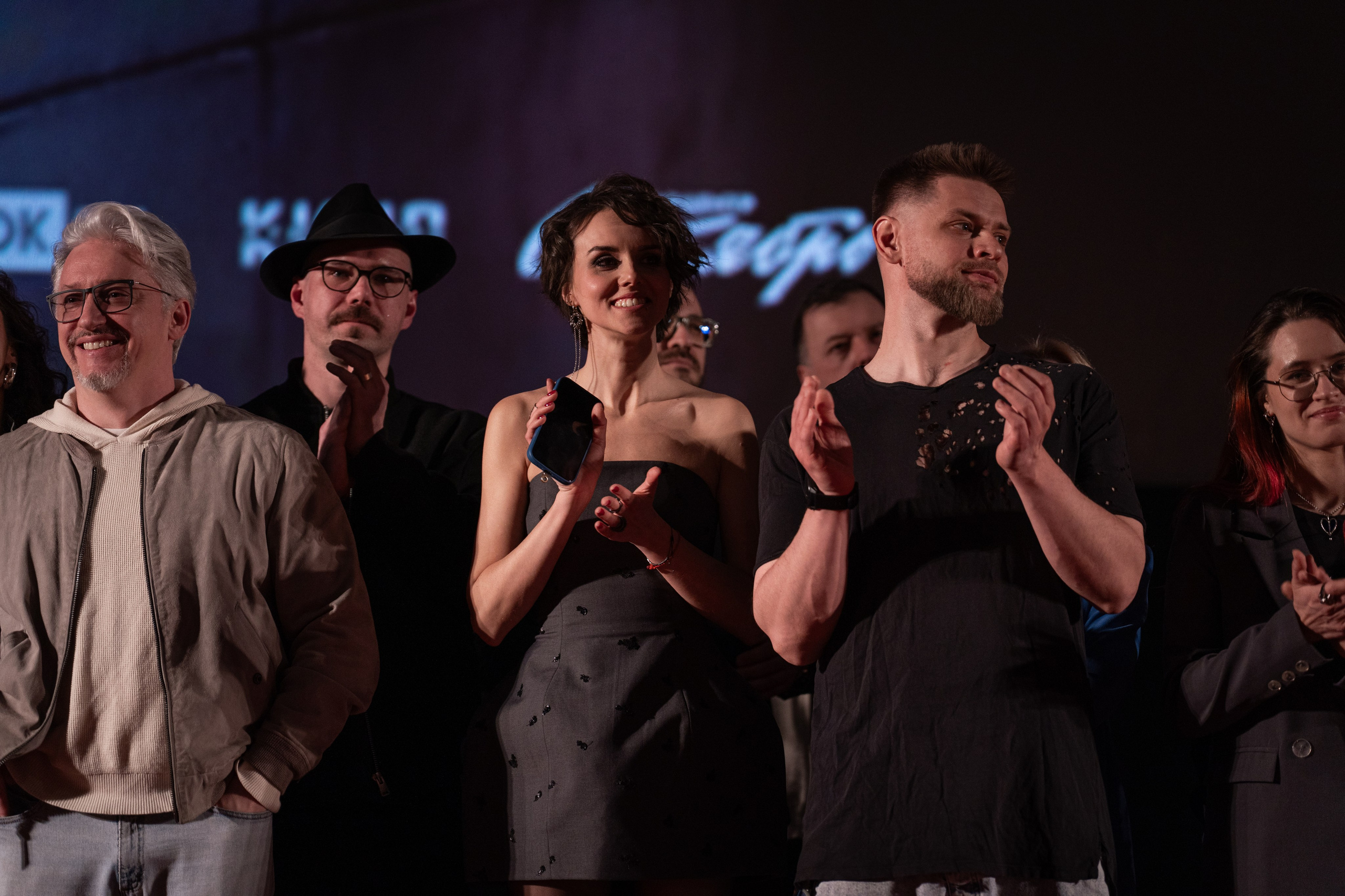 Твое сердце будет разбито. Премьера Твое сердце будет разбито. Фильм Твое сердце будет разбито. Твое сердце будет разбито смотреть. Каро 11 Октябрь