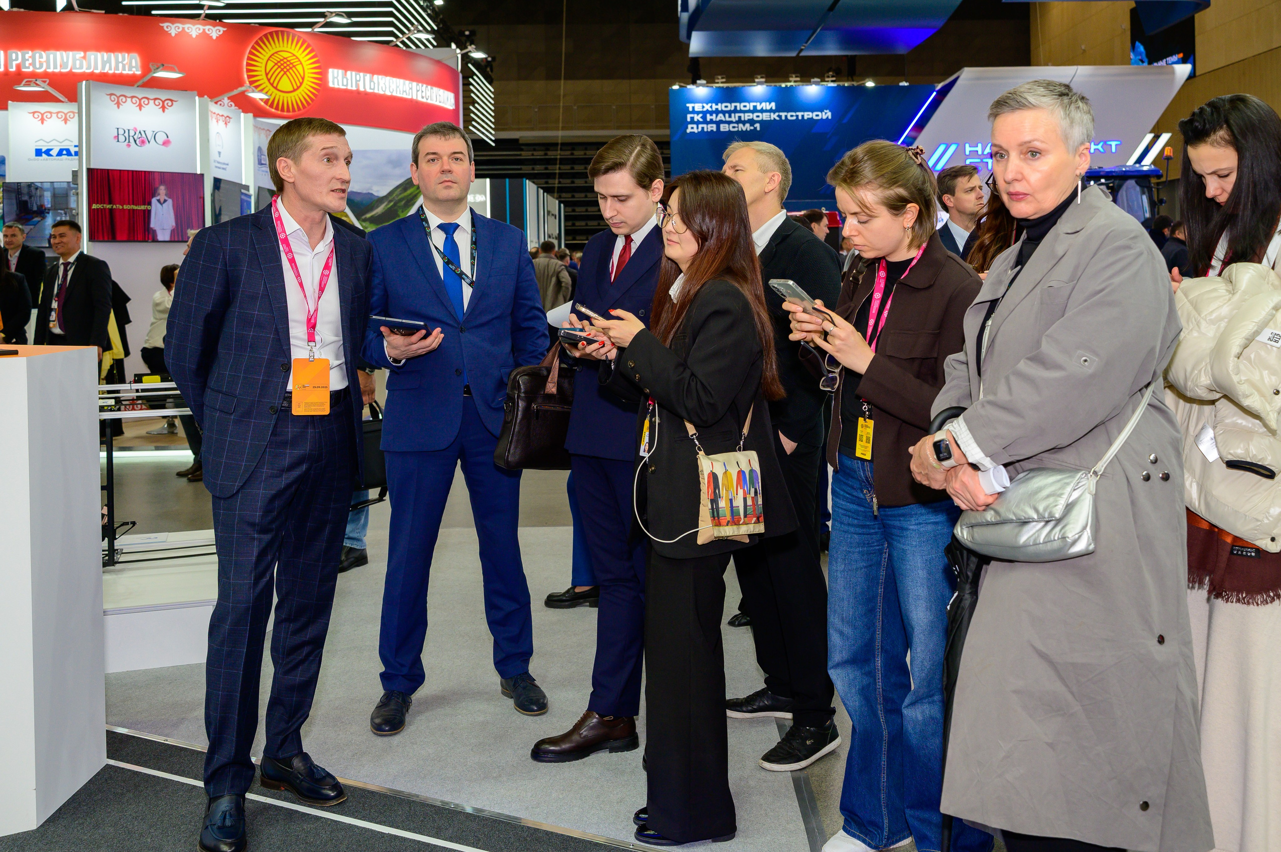 BigindustrialweekBelarus. Фотоуслуги, услуги фотографа, фотографирование важных событий