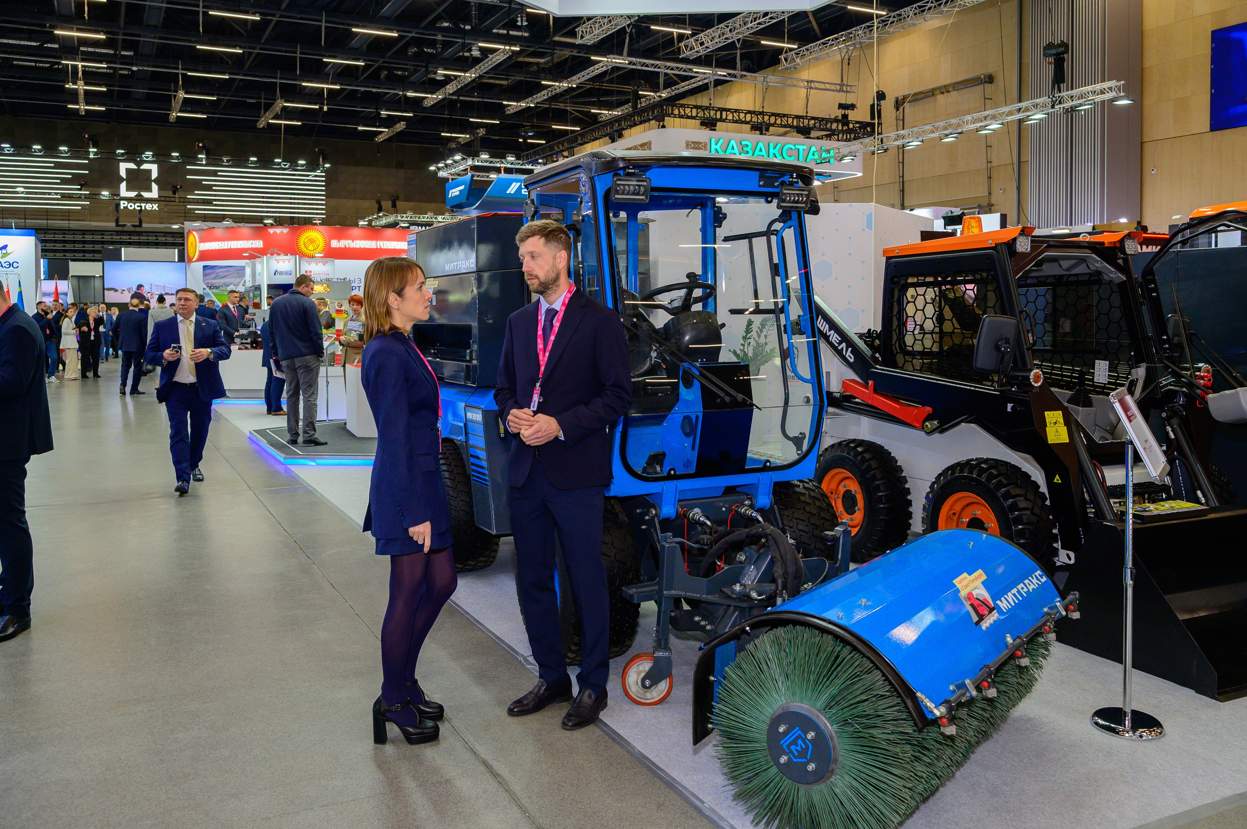 BigindustrialweekBelarus. Фотоуслуги, услуги фотографа, фотографирование важных событий