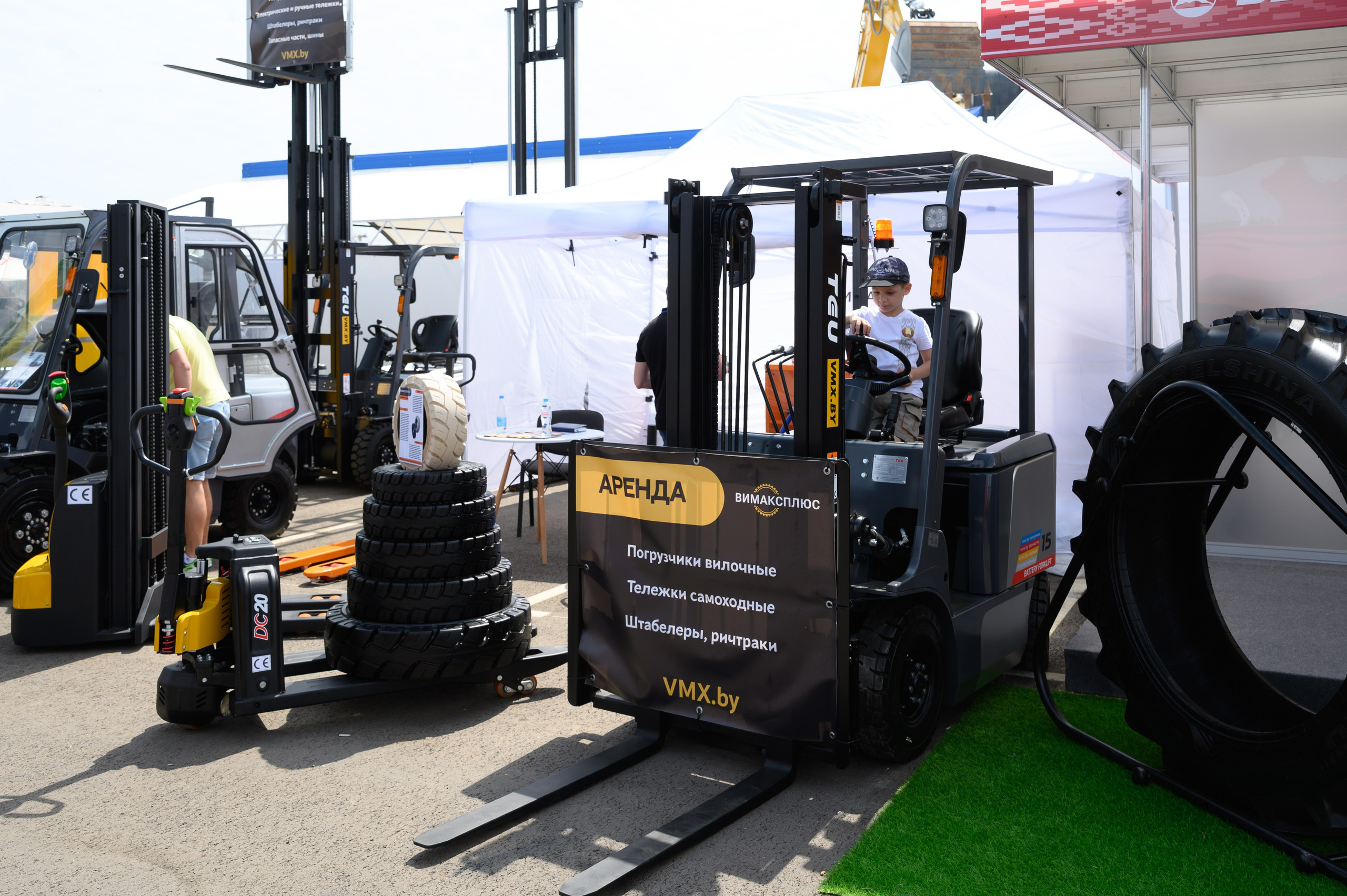 Агровыставка. Фотоуслуги, услуги фотографа, фотографирование важных событий