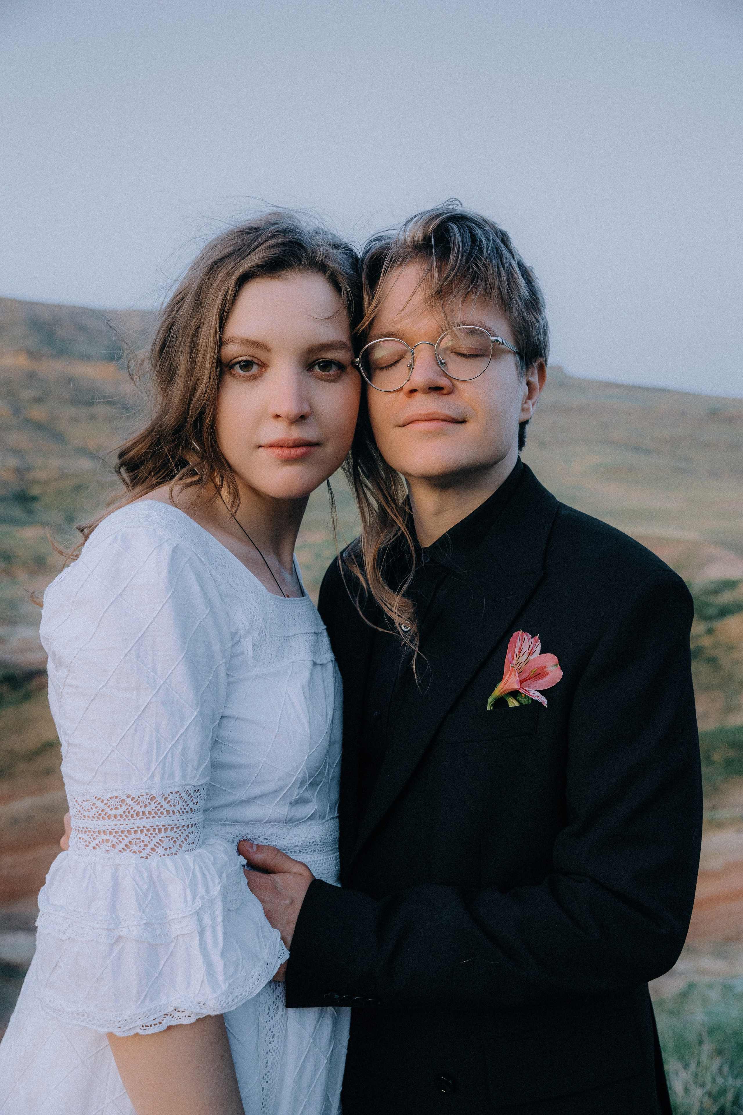 Свадебная фотосессия в Гареджийской пустыни в Грузии. Свадебный фотограф Грузия Тбилиси