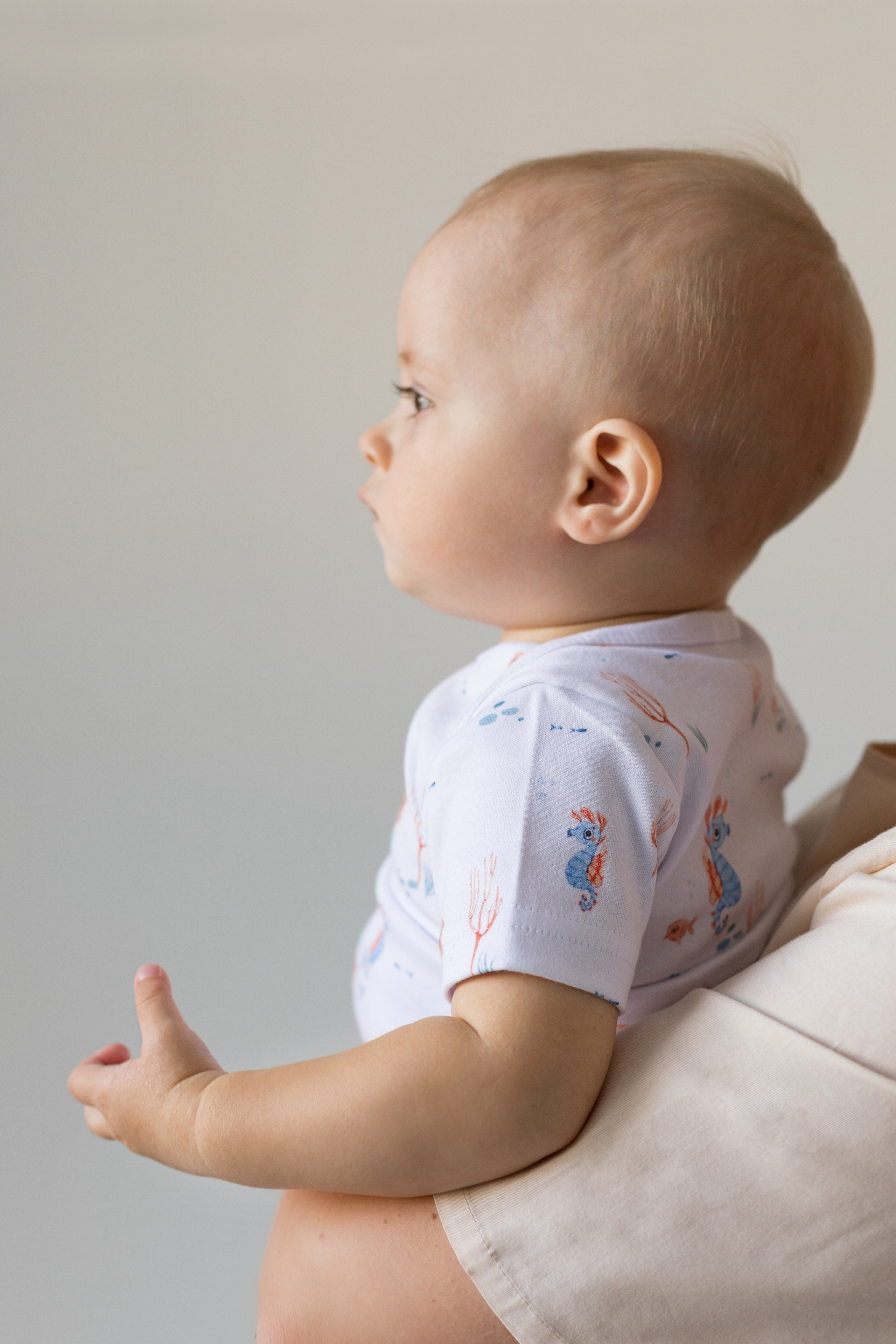 Фотосессия одежды для новорожденных детей. Детский и контент фотограф Надя Волкова Санкт-Петербург