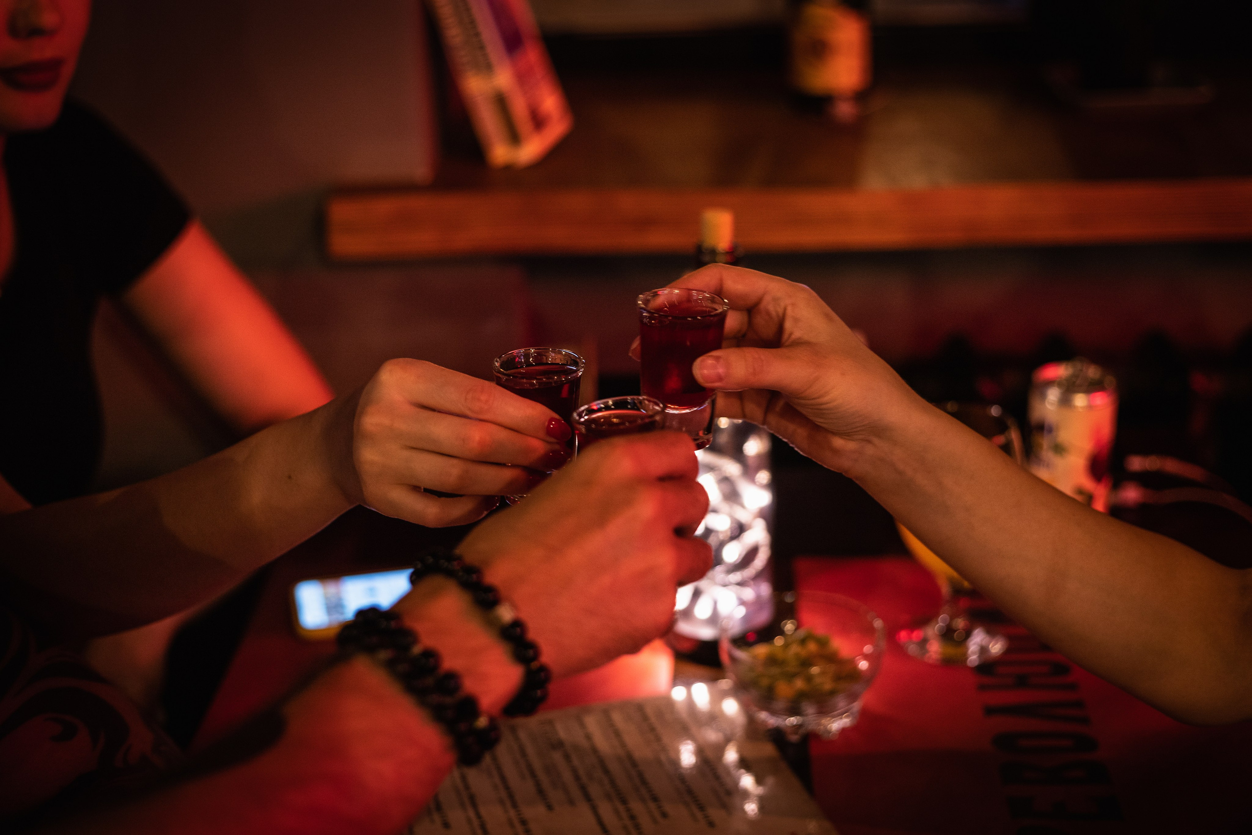 Паб Революция. Фотограф Денис Лесковский (Тюмень)