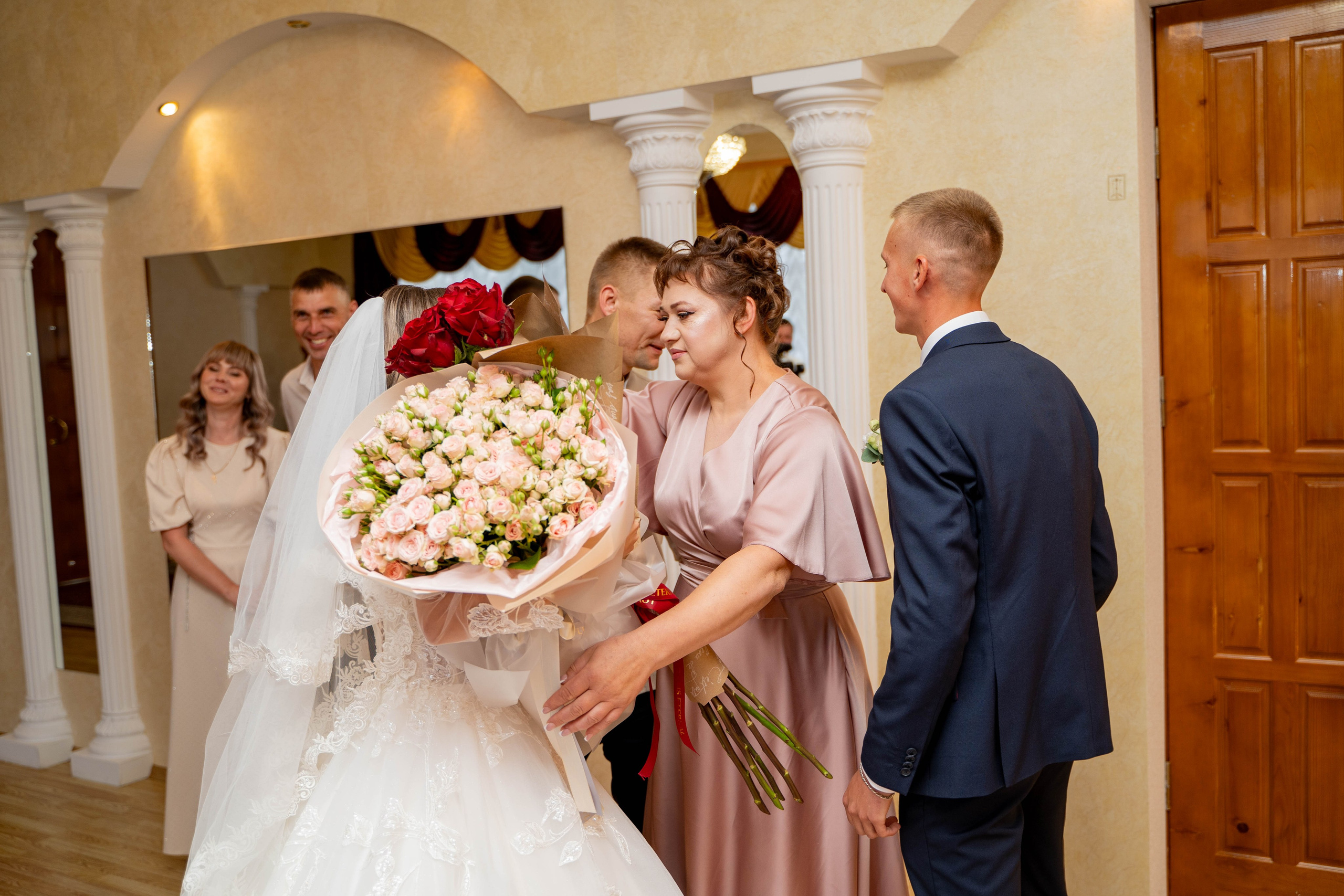 Данил и Анастасия. Видеосьемка, фотосьемка свадеб, юбилеев, утренников в Краснодарском кр