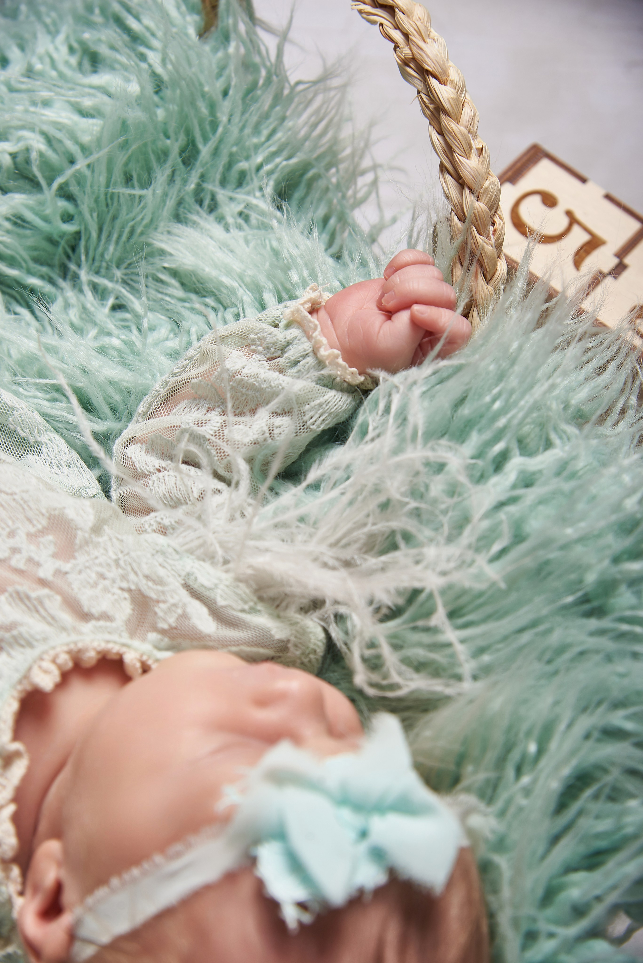 Новорожденные. Фотограф Юлия Ремезова