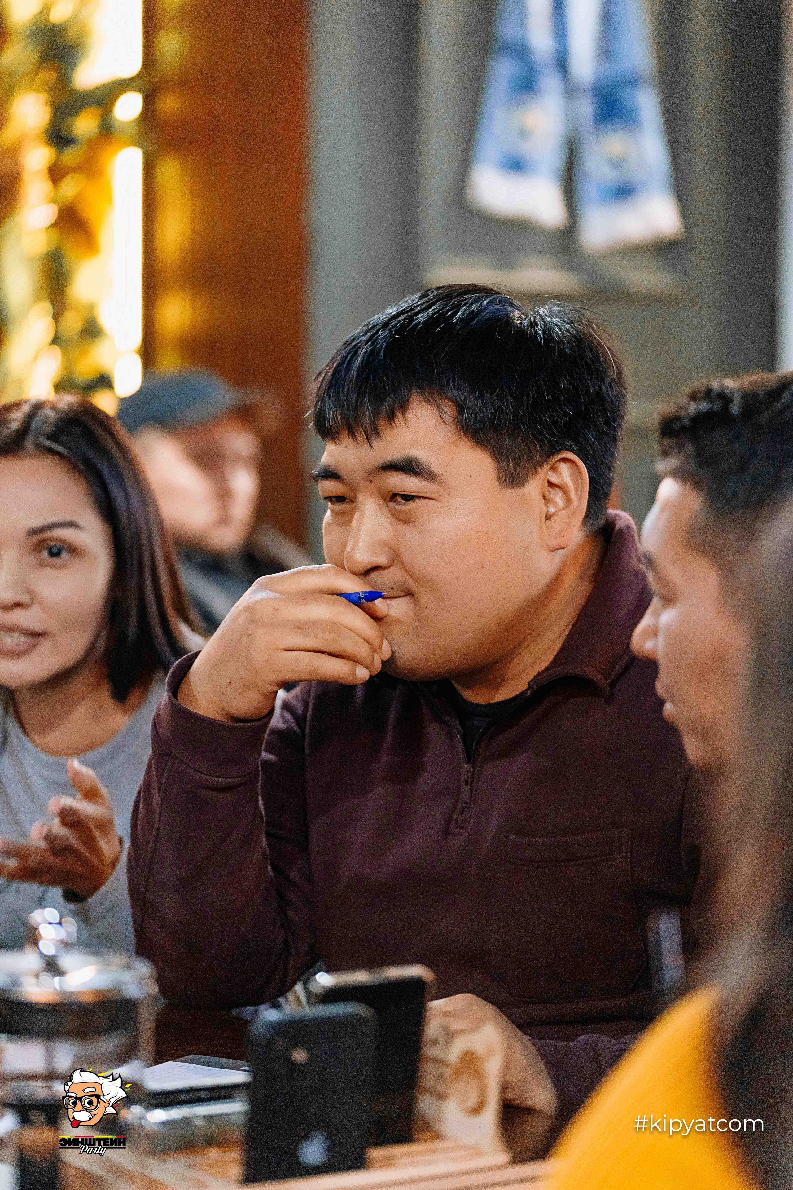 Эйнштейн Party