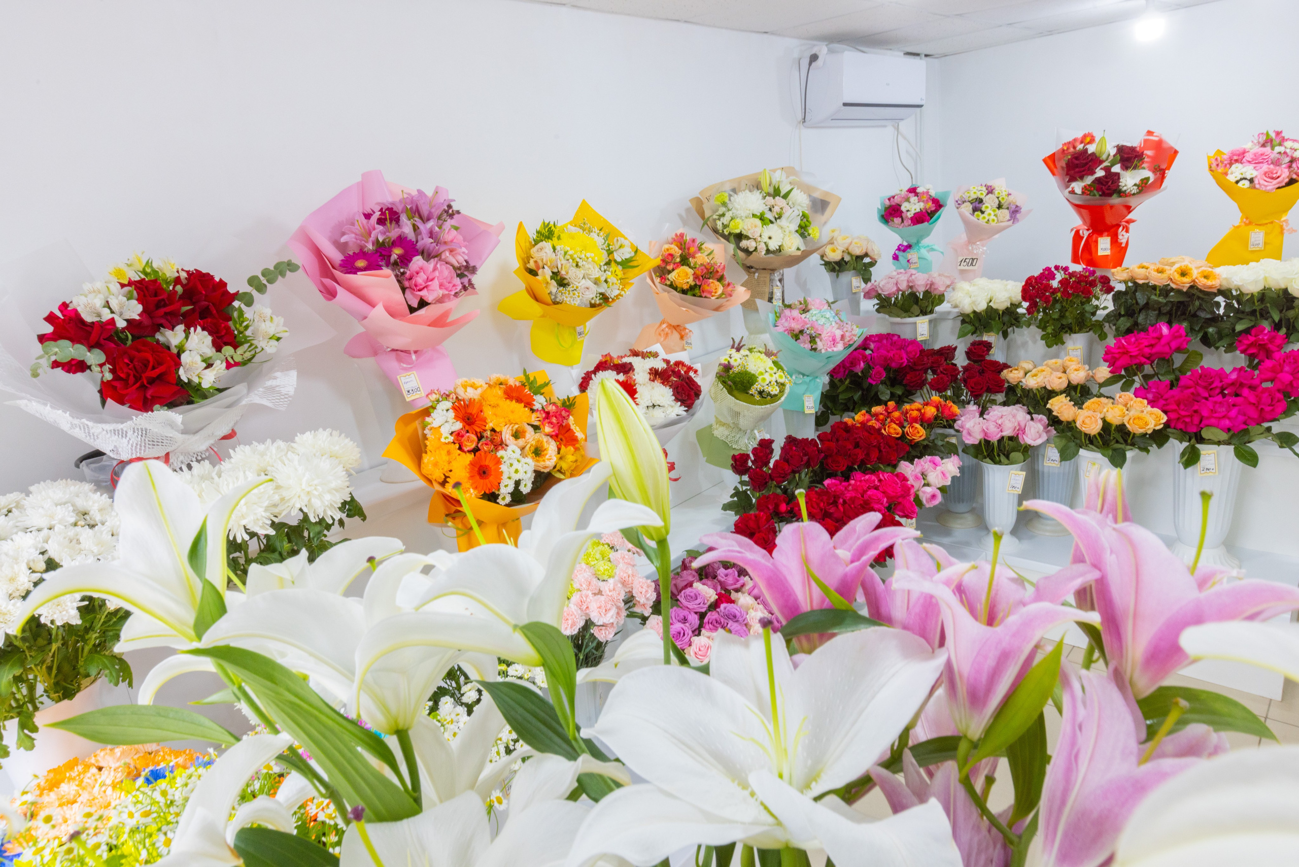 Цветы на Фрунзе «FF». Фотограф в Туле Крупский АнДРей. Фотостудия «КАДР71» в Туле