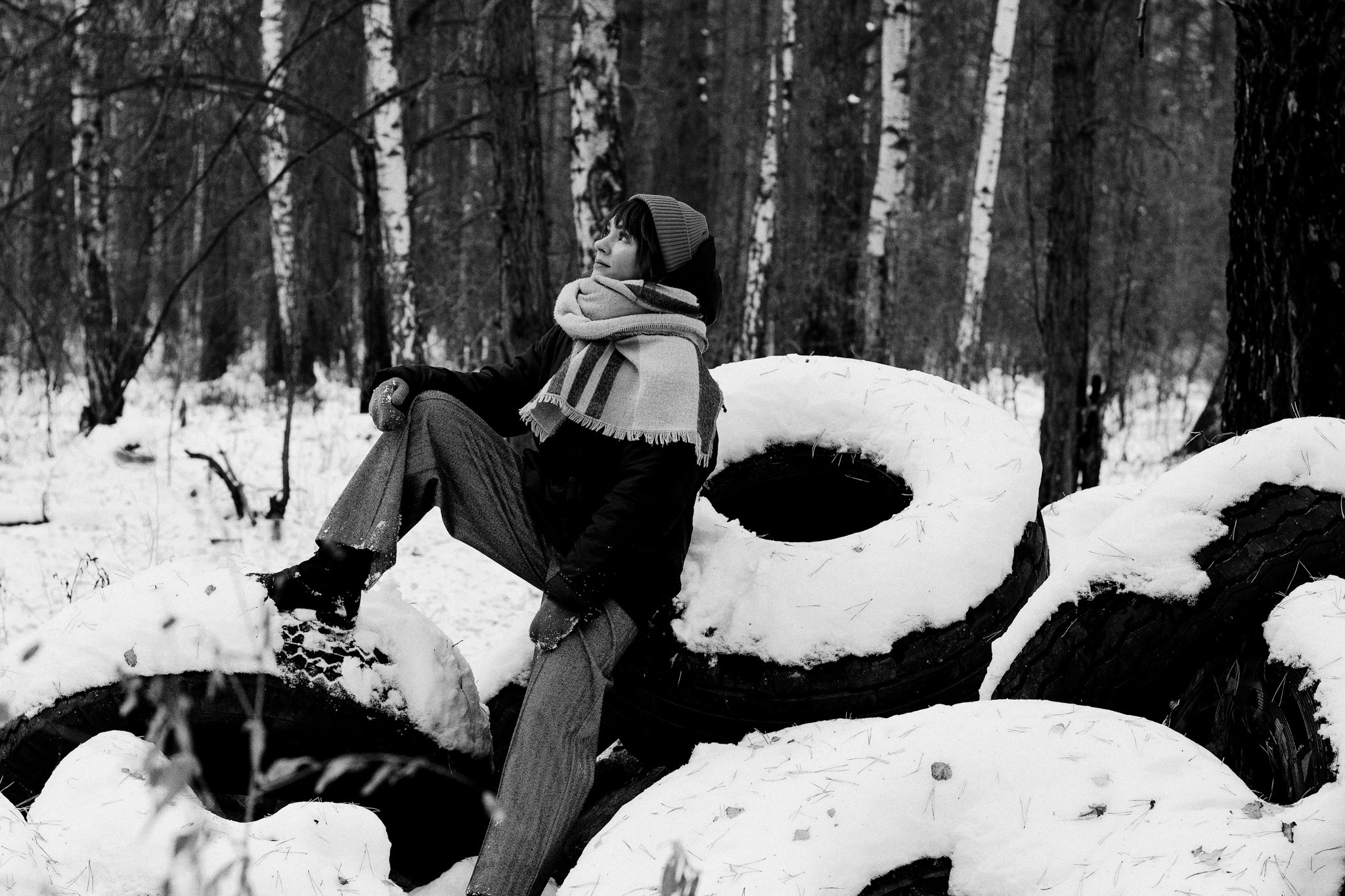 Уютная фотопрогулка в сосновом бору: идеи для фотосессии